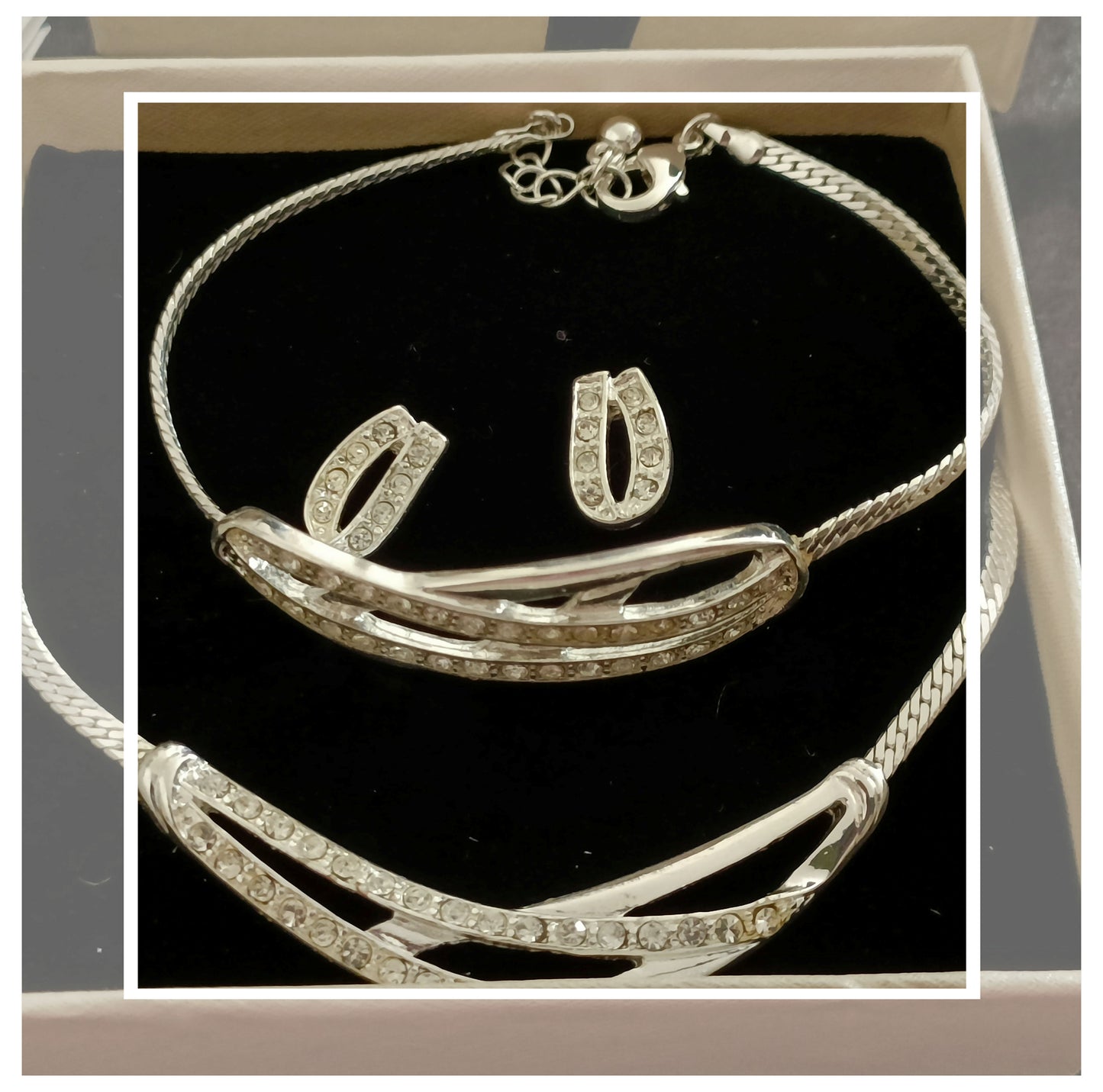 Avon Yasmine Jewellery Giftset
