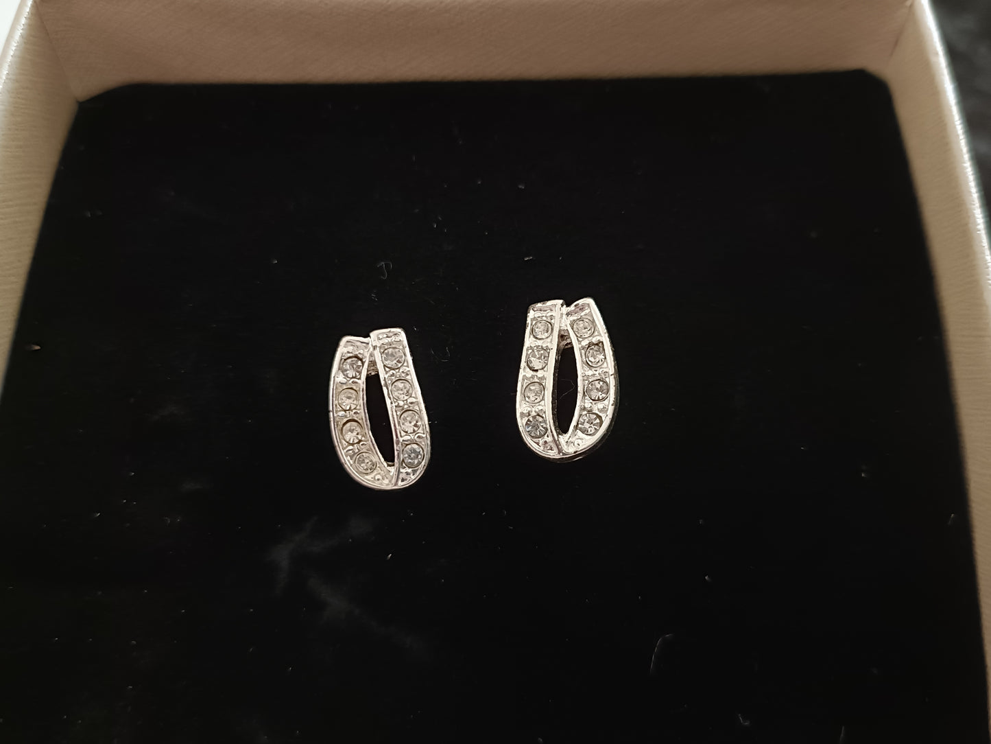 Avon Yasmine Jewellery Giftset