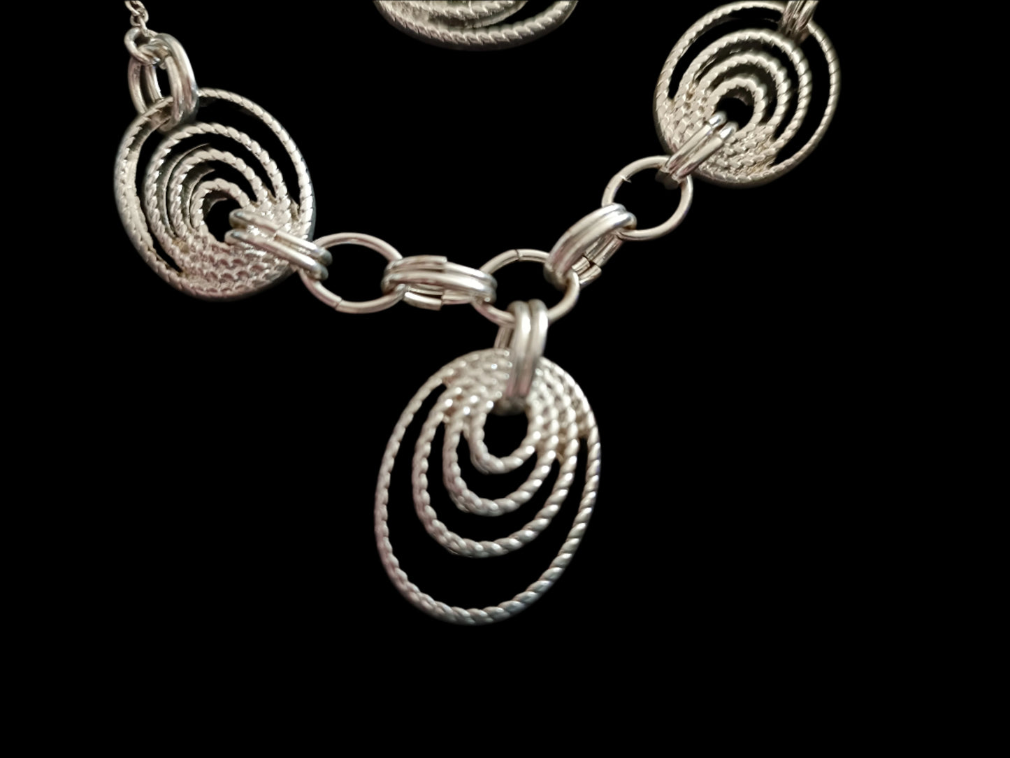 Avon Olivette Jewellery Giftset