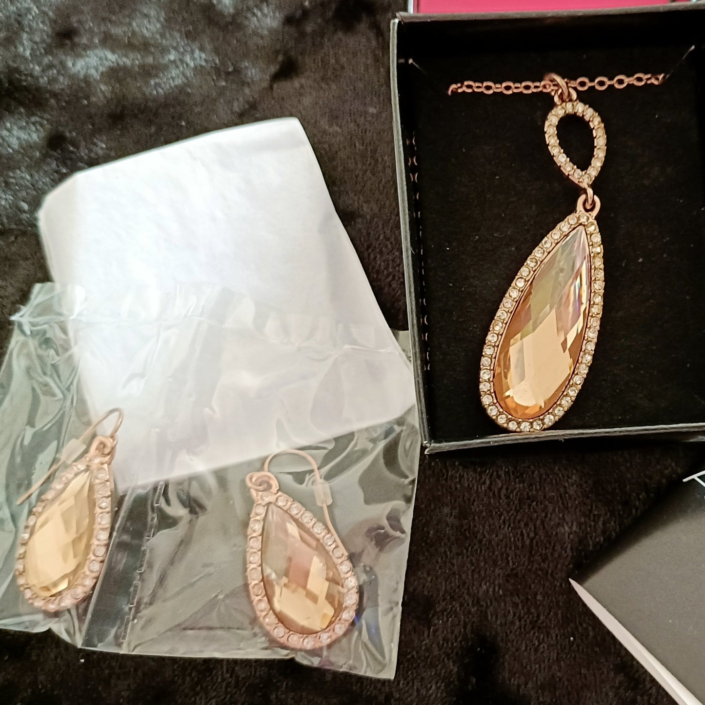 Avon Malena Jewellery Gift Set