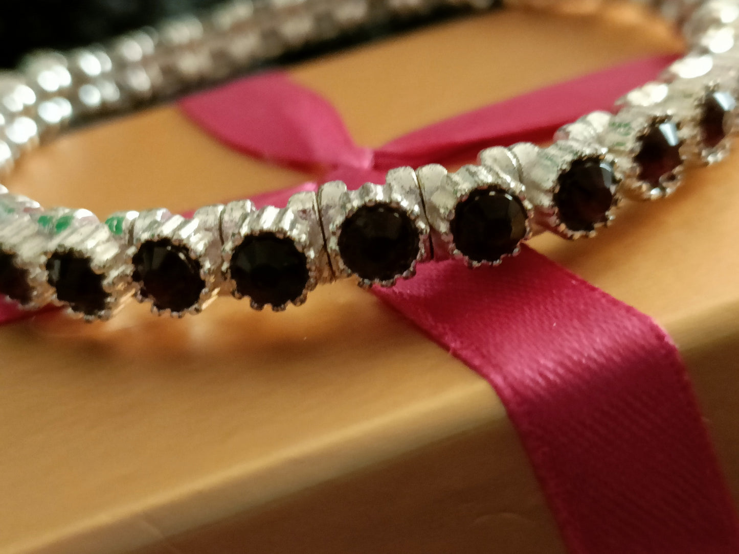 Avon Leona Birthstone Bracelet January