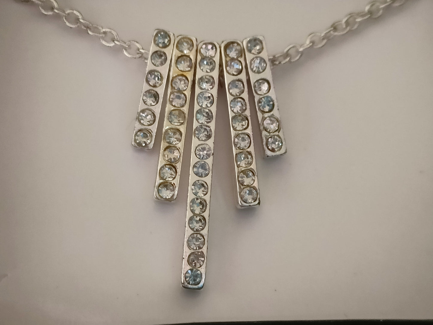 Avon Josanie Necklace and Earring Giftset