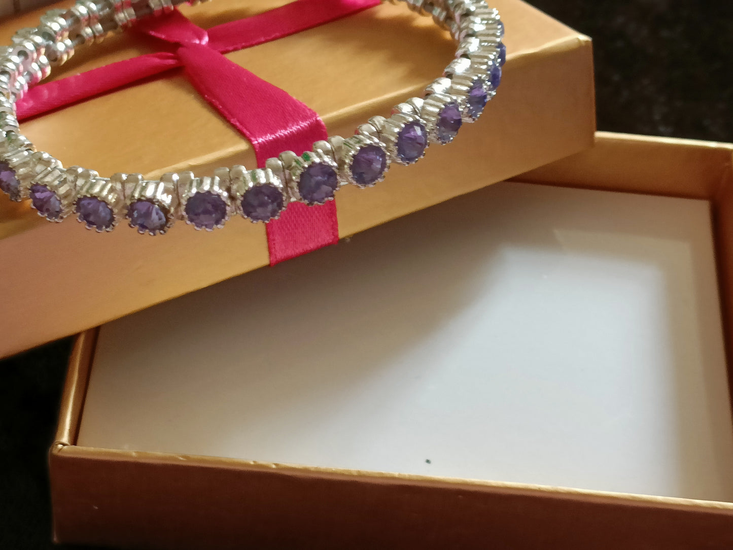 Avon Leona Birthstone Bracelet - December