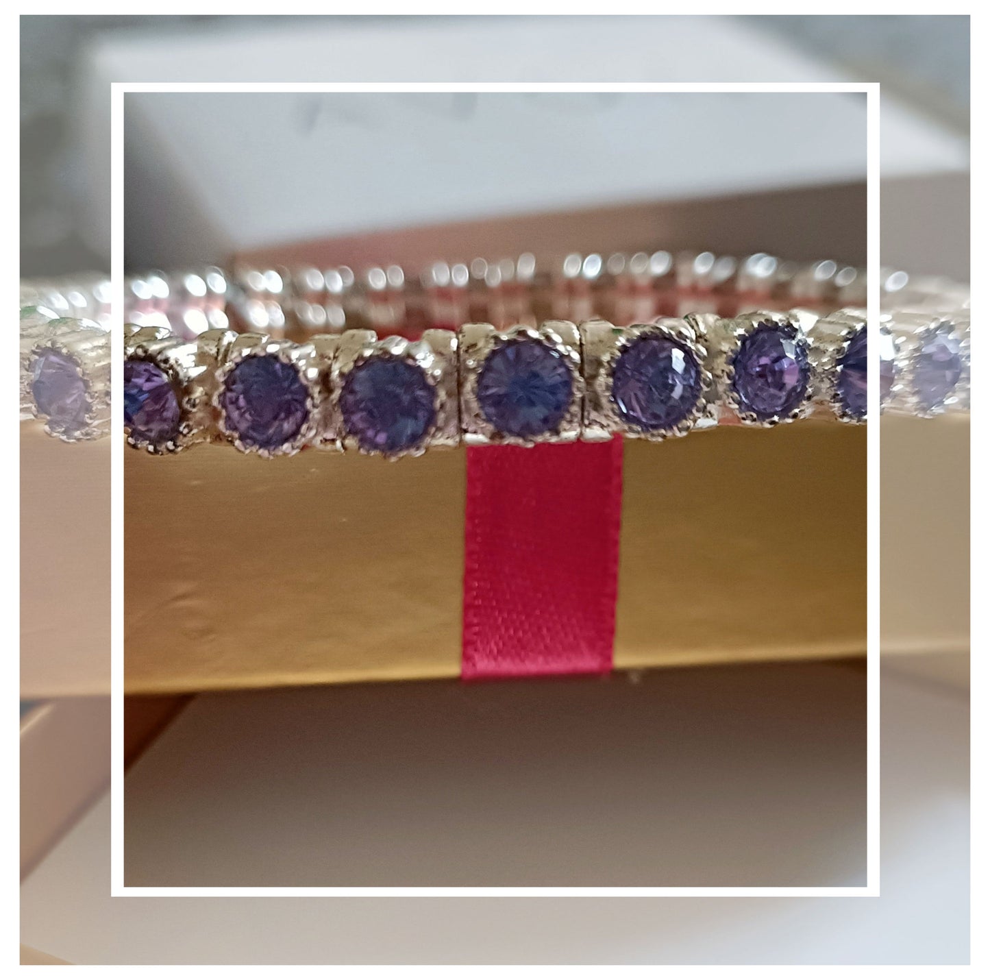 Avon Leona Birthstone Bracelet - December