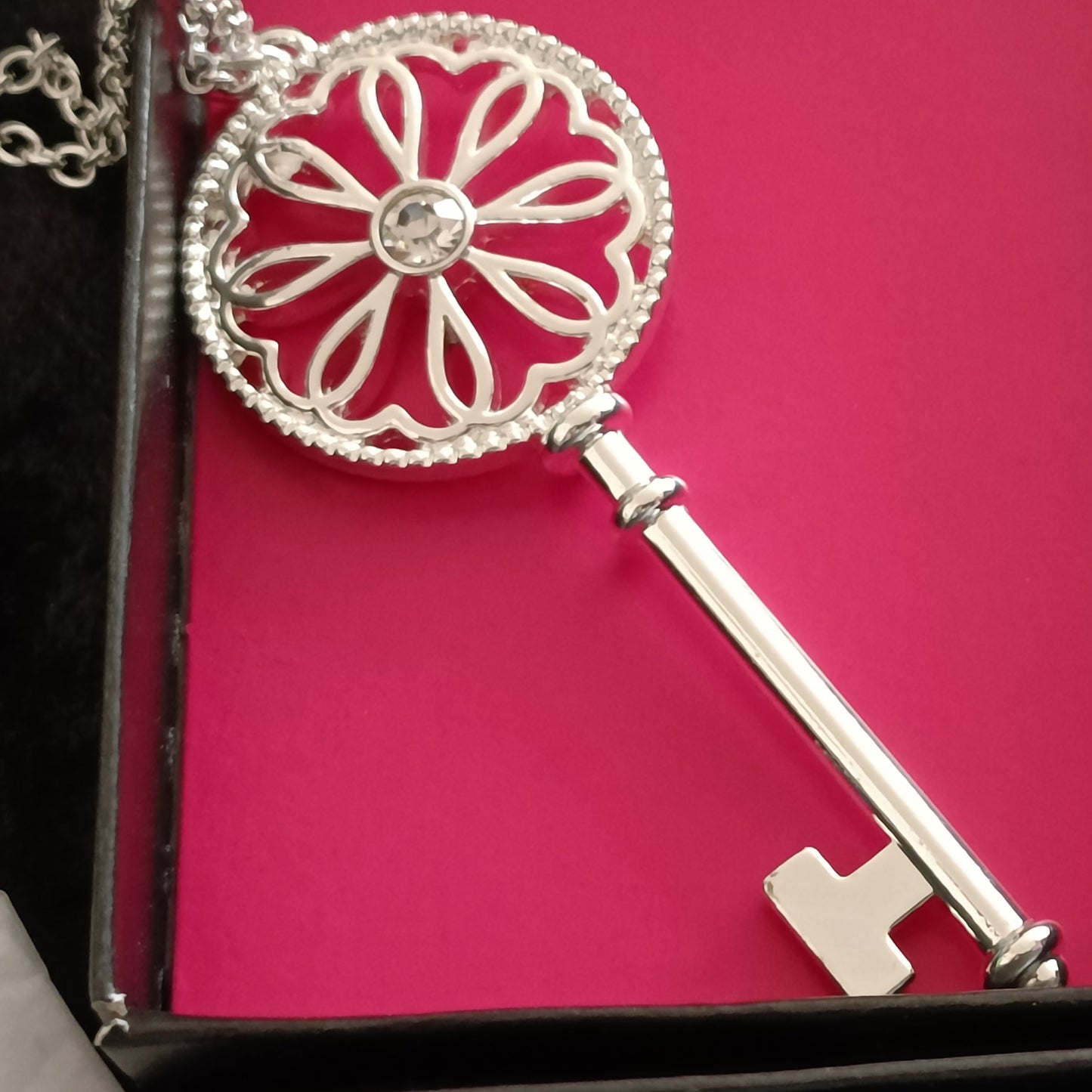 Avon Julienne Key Pendant