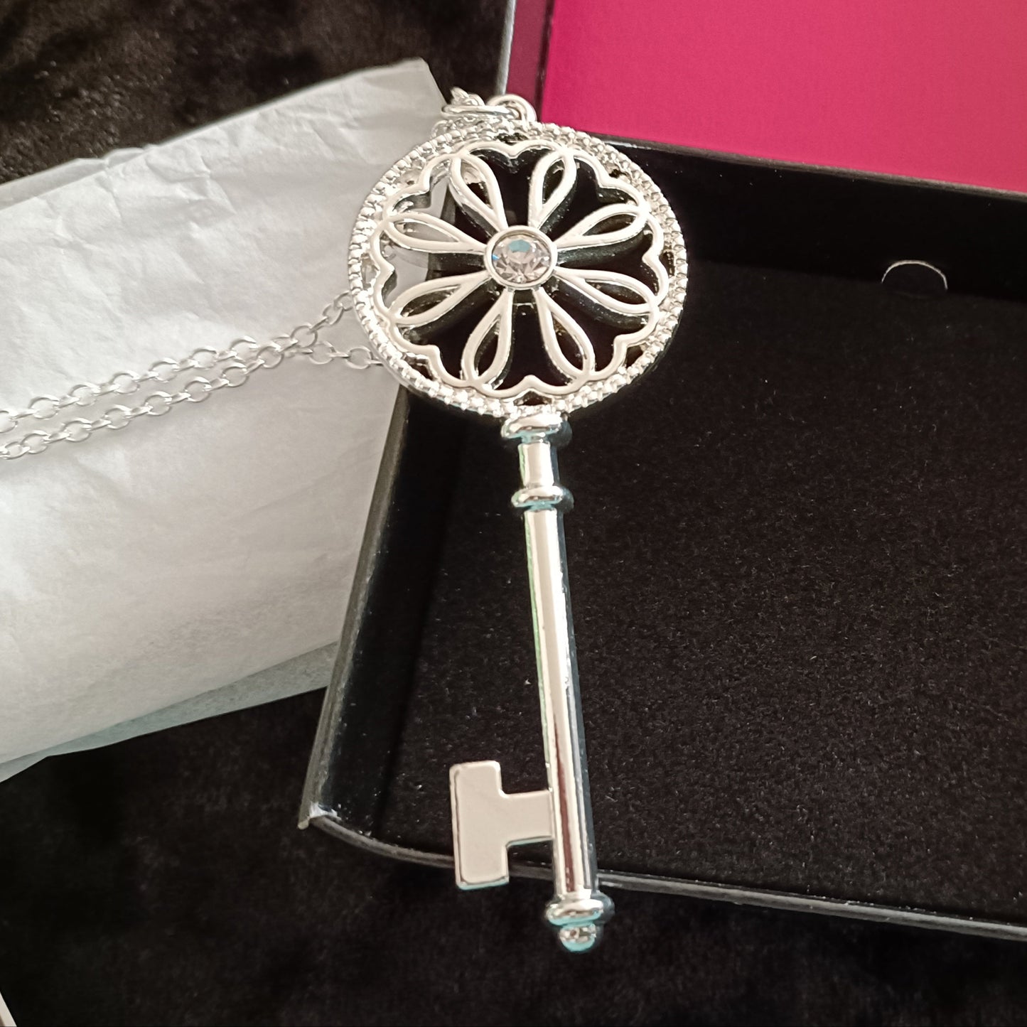 Avon Julienne Key Pendant