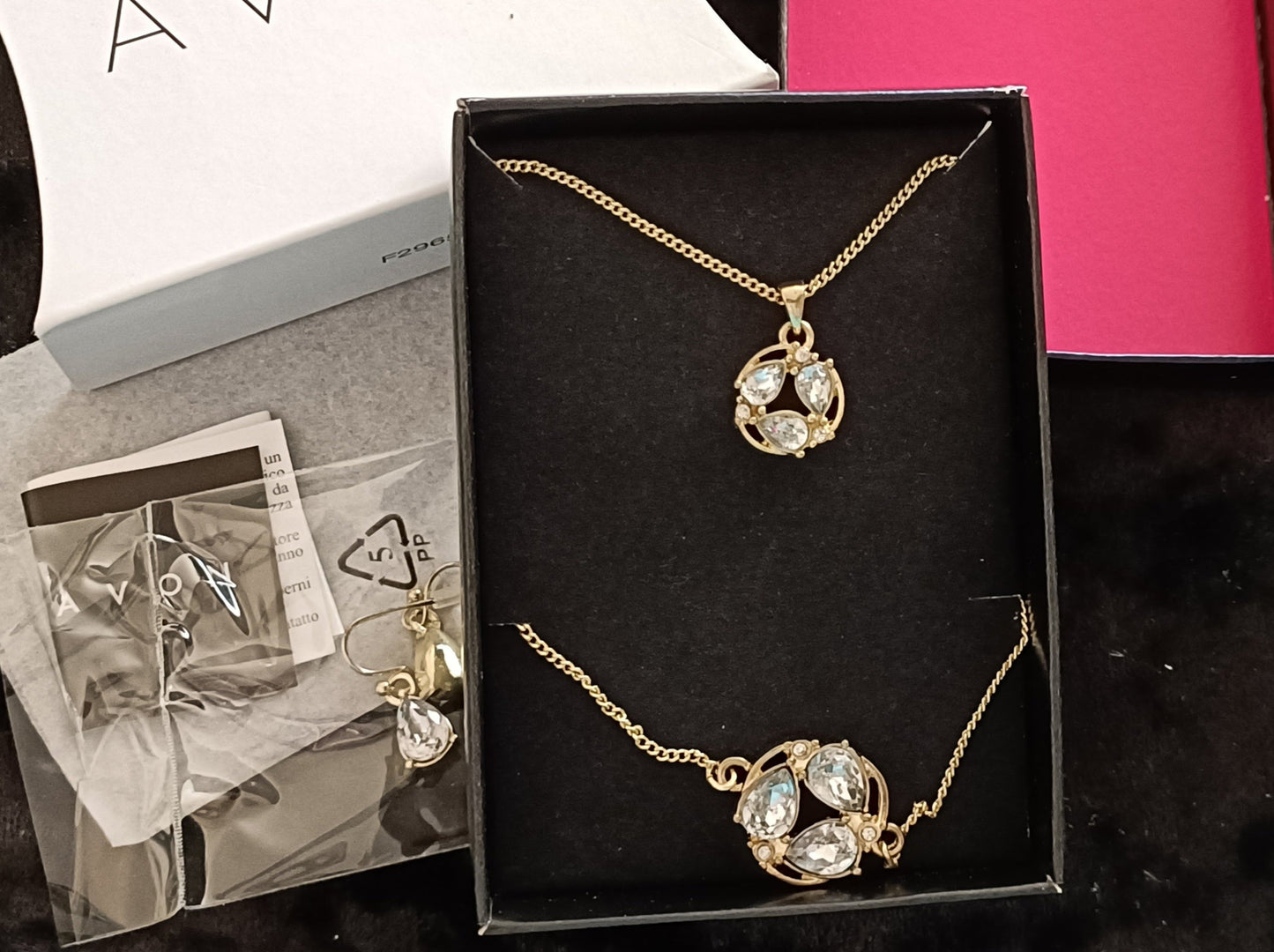 Avon Shimmer Embrace Shine 3 Piece Giftset