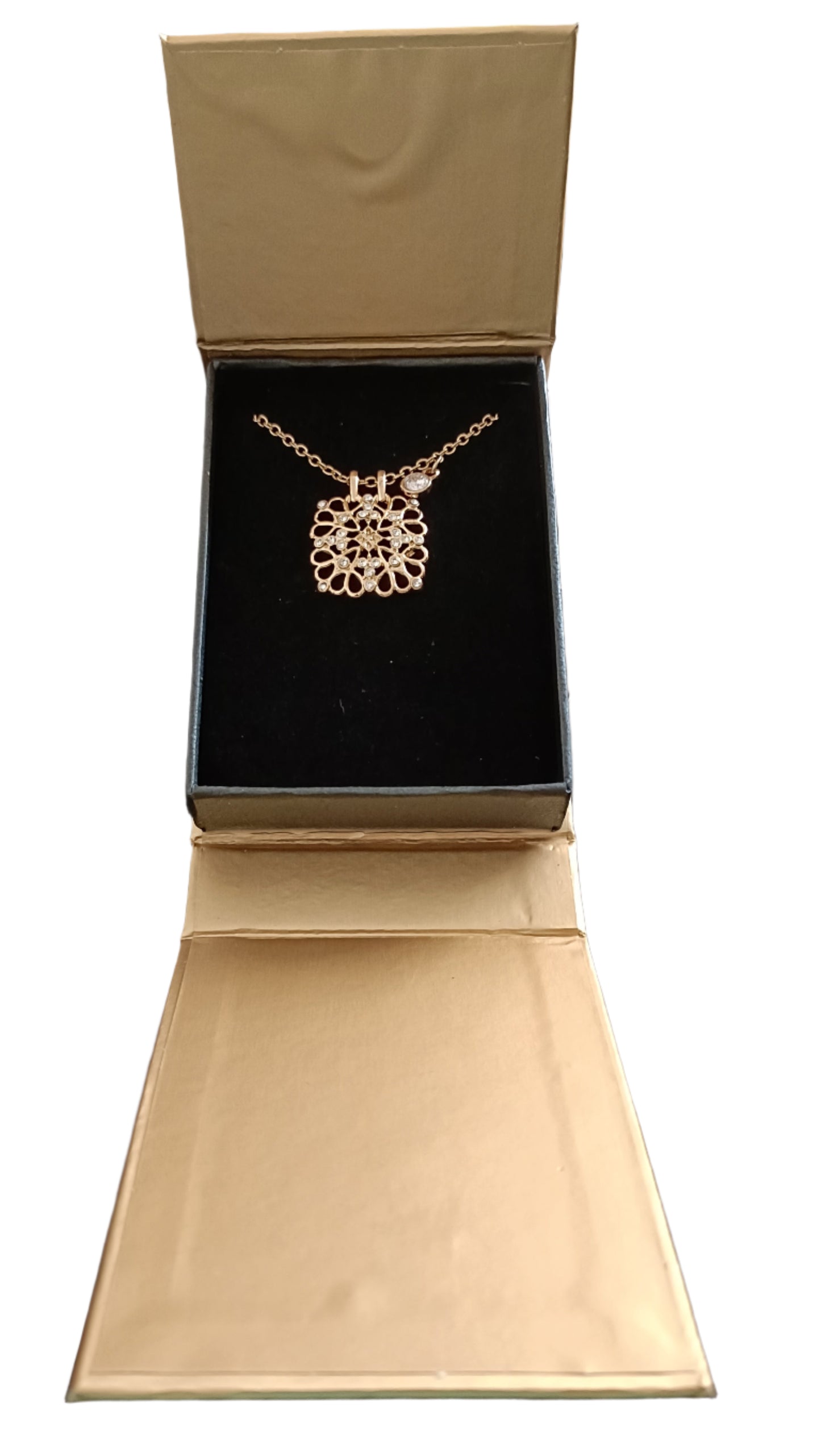 Avon Signature Collection Square Pendant