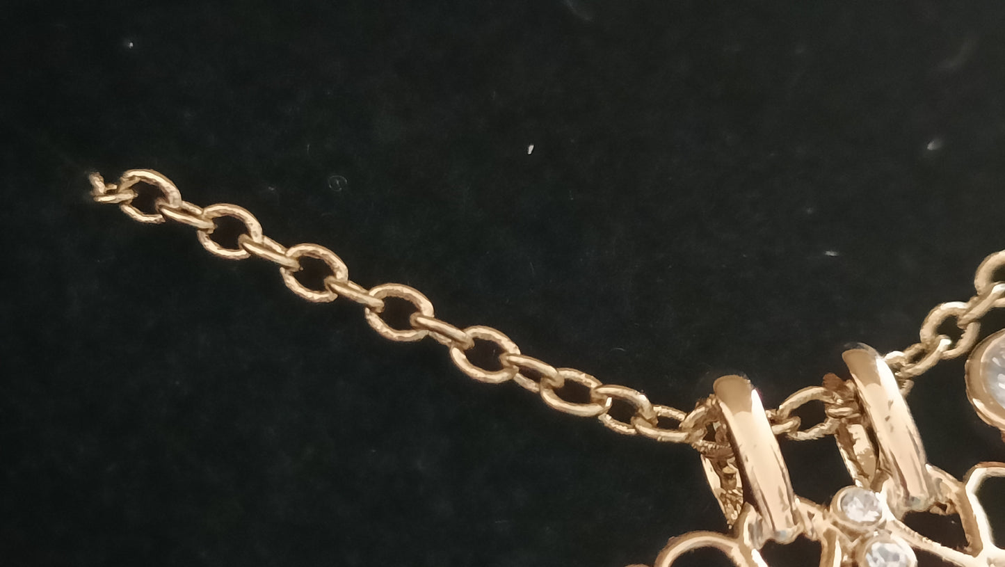 Avon Signature Collection Square Pendant