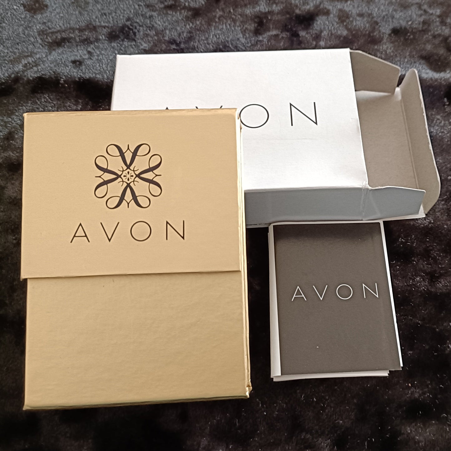 Avon Signature Collection Square Pendant