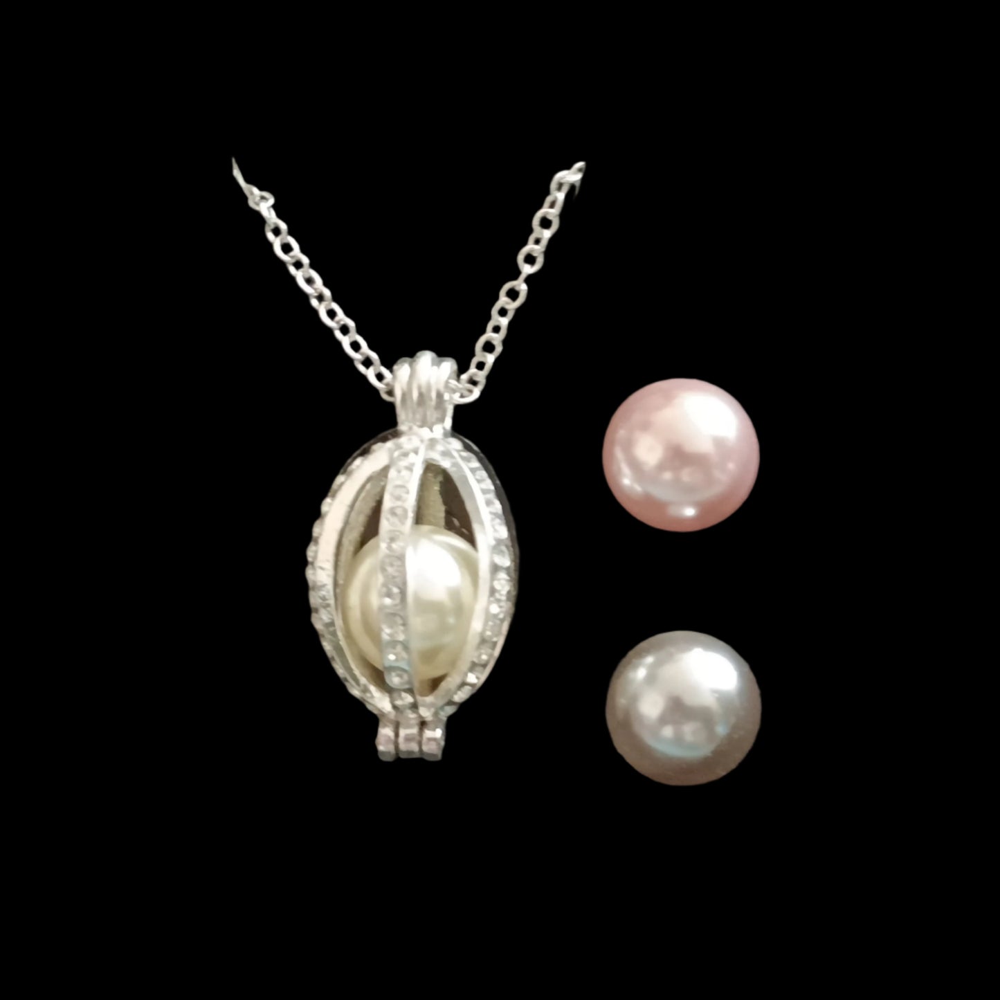 Avon Salerio Necklace