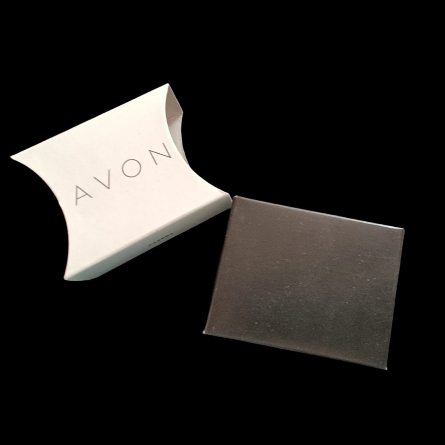 Avon Alanis Fine Chain Pendant Necklace