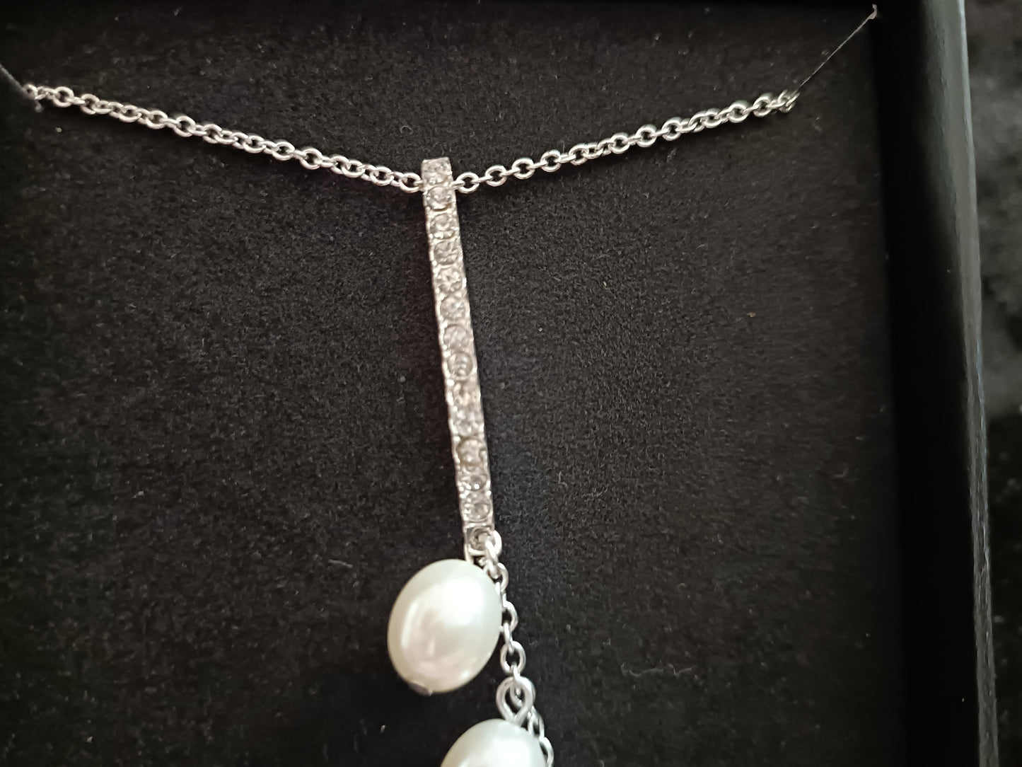Avon Mariette Jewellery Giftset