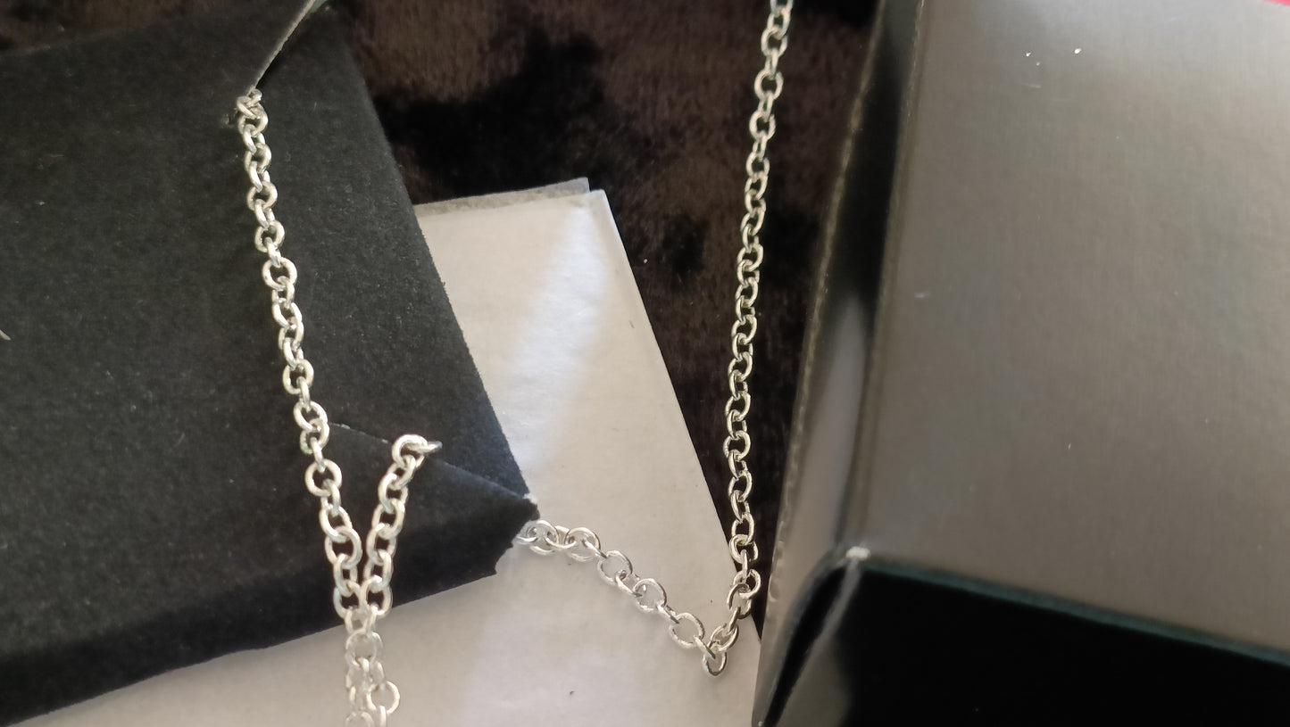 Avon Gabriel Necklace