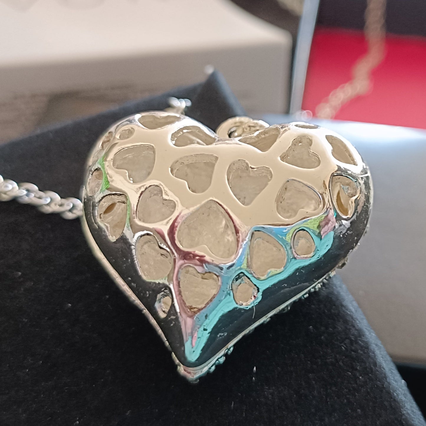 Avon Gabriel Necklace