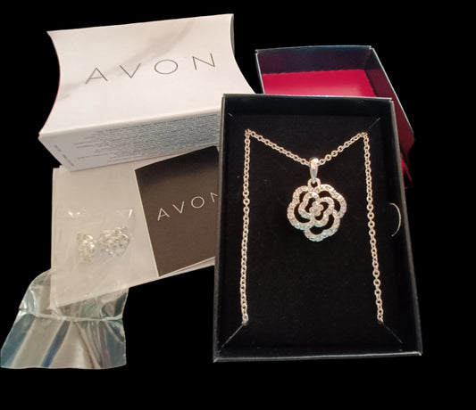 Avon Danna 2 Piece Giftset