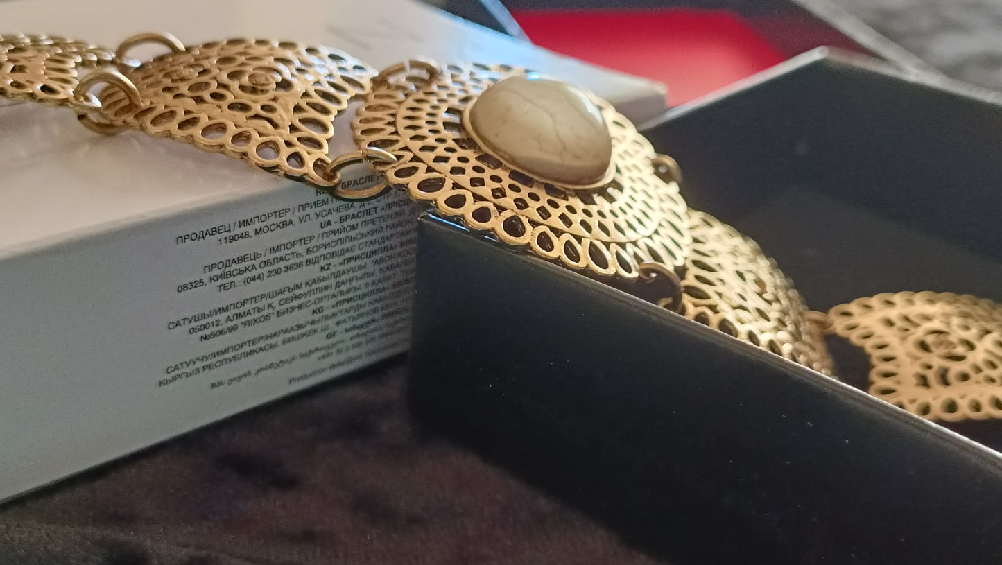 Avon Priscilla Bracelet