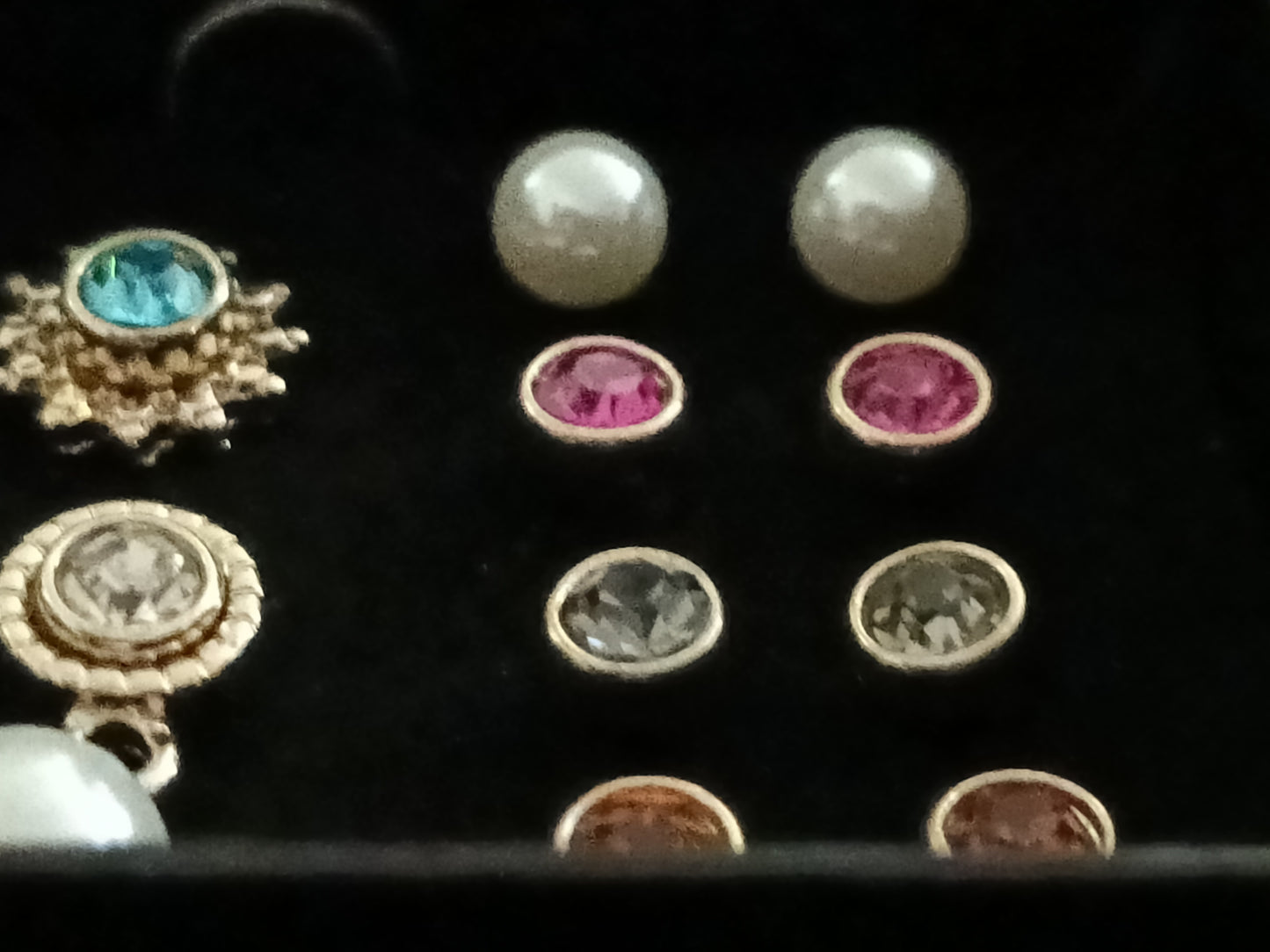 Avon Ebony Set of 6 Earrings