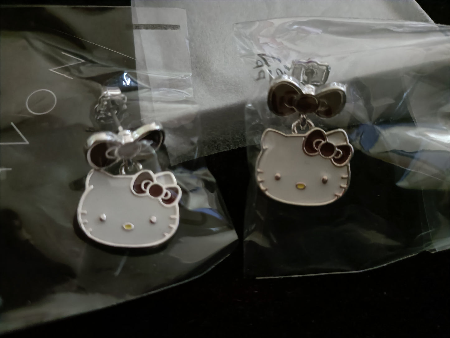 Avon Hello Kitty Earrings