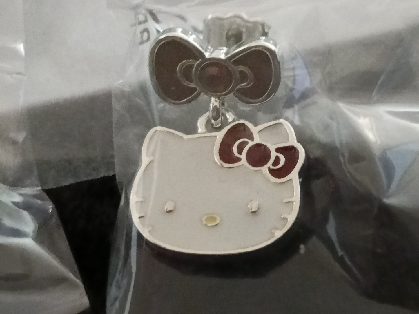 Avon Hello Kitty Earrings