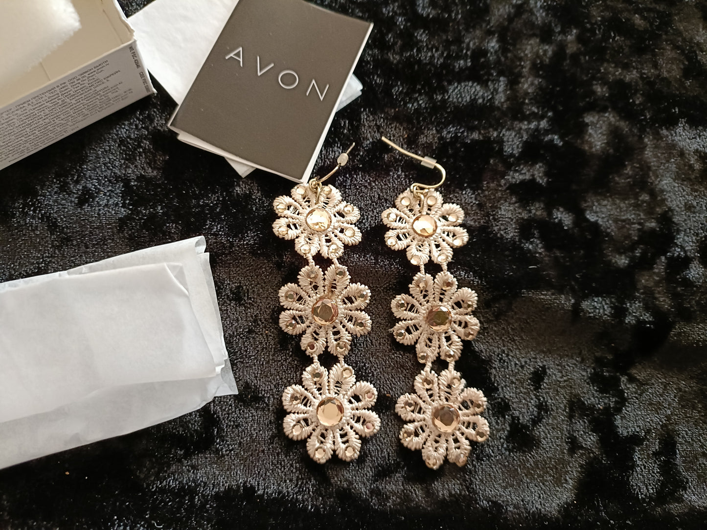 Avon Hartlyn Earrings