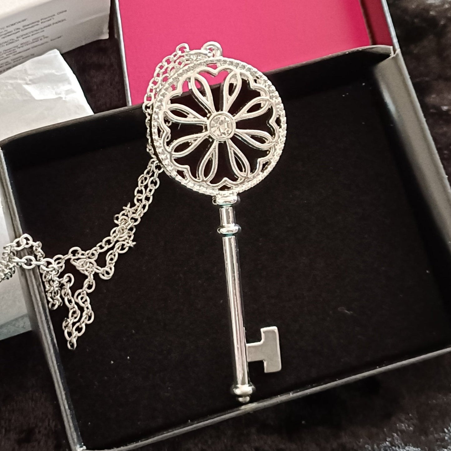 Avon Julienne Key Pendant
