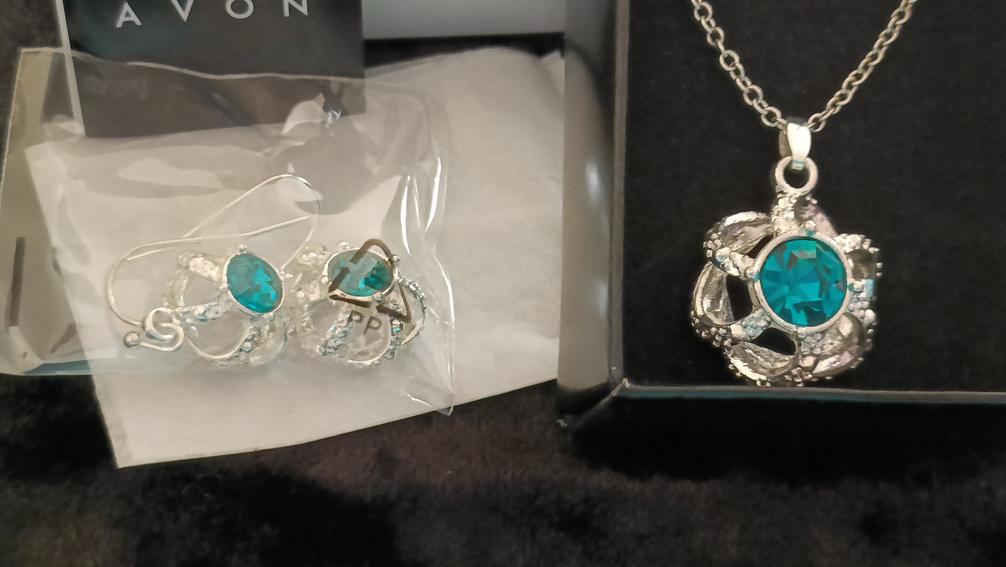 Avon Elisha Jewellery Giftset