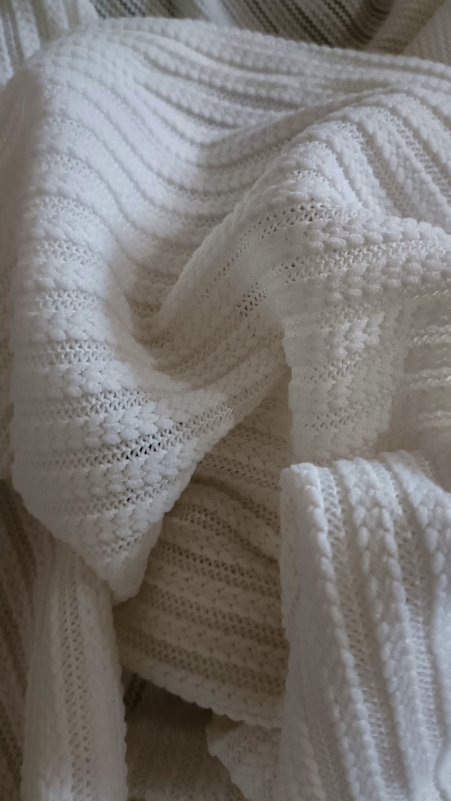 Cream Lightweight Long Sleeved Ribbed Cardigan