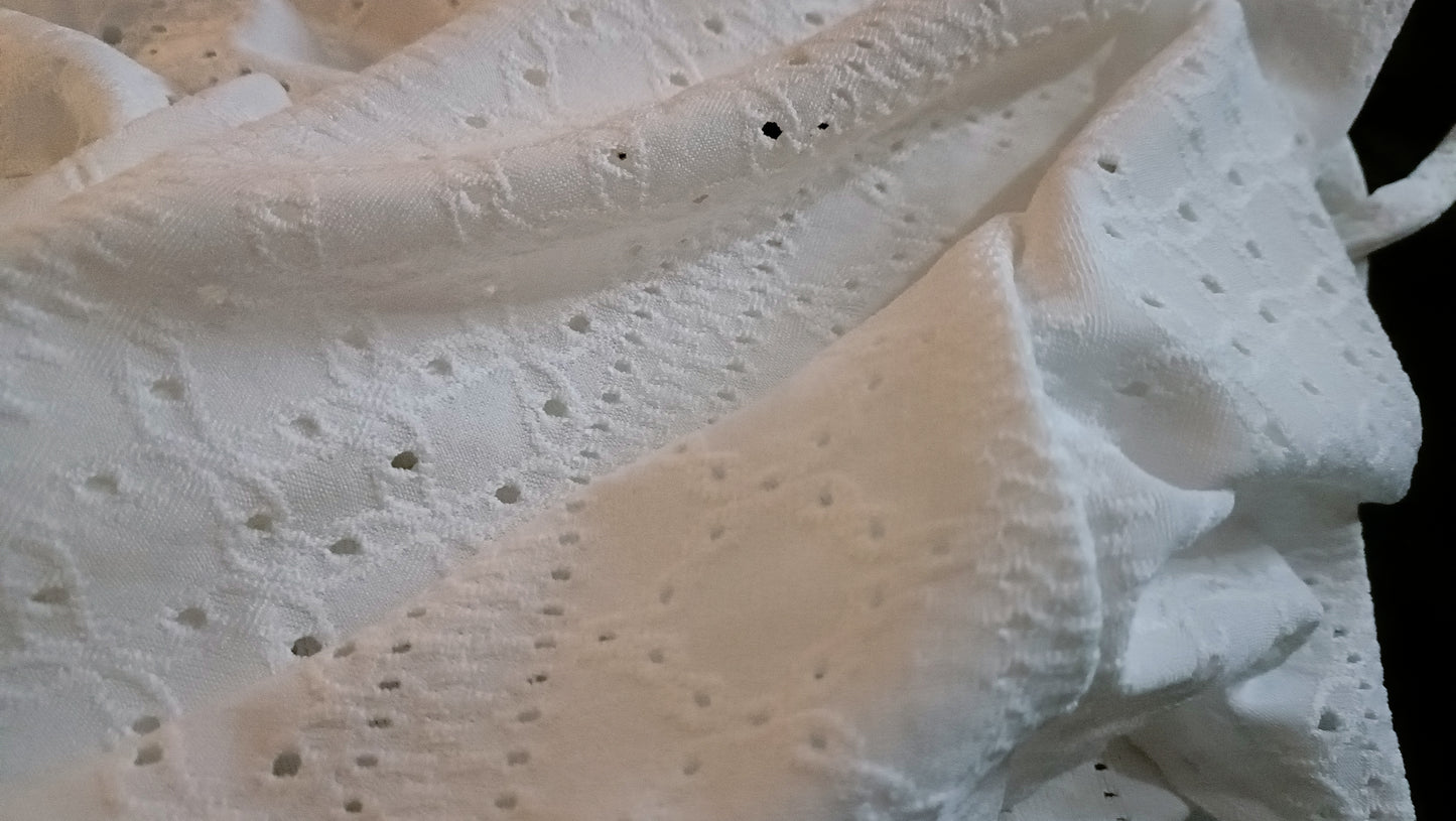Eyelet Embroidery Vest Top