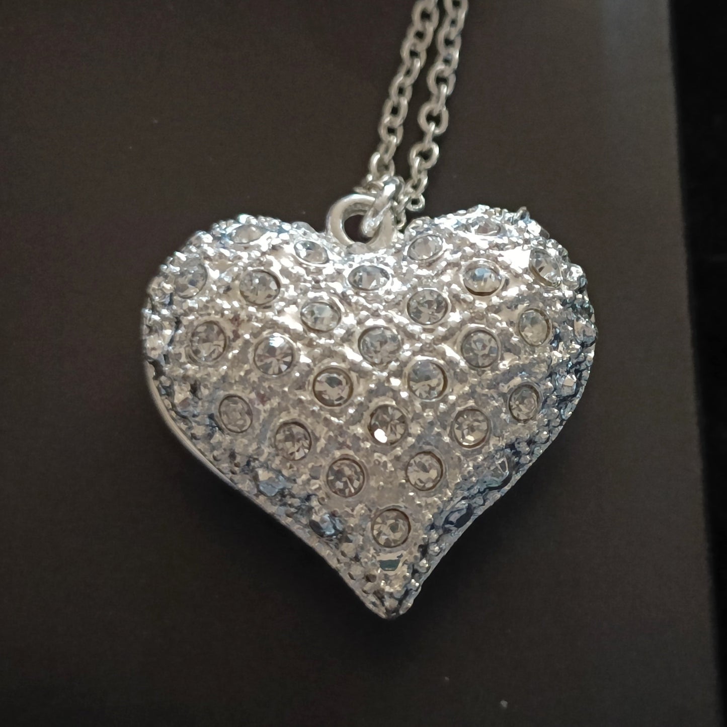 Avon Gabriel Necklace