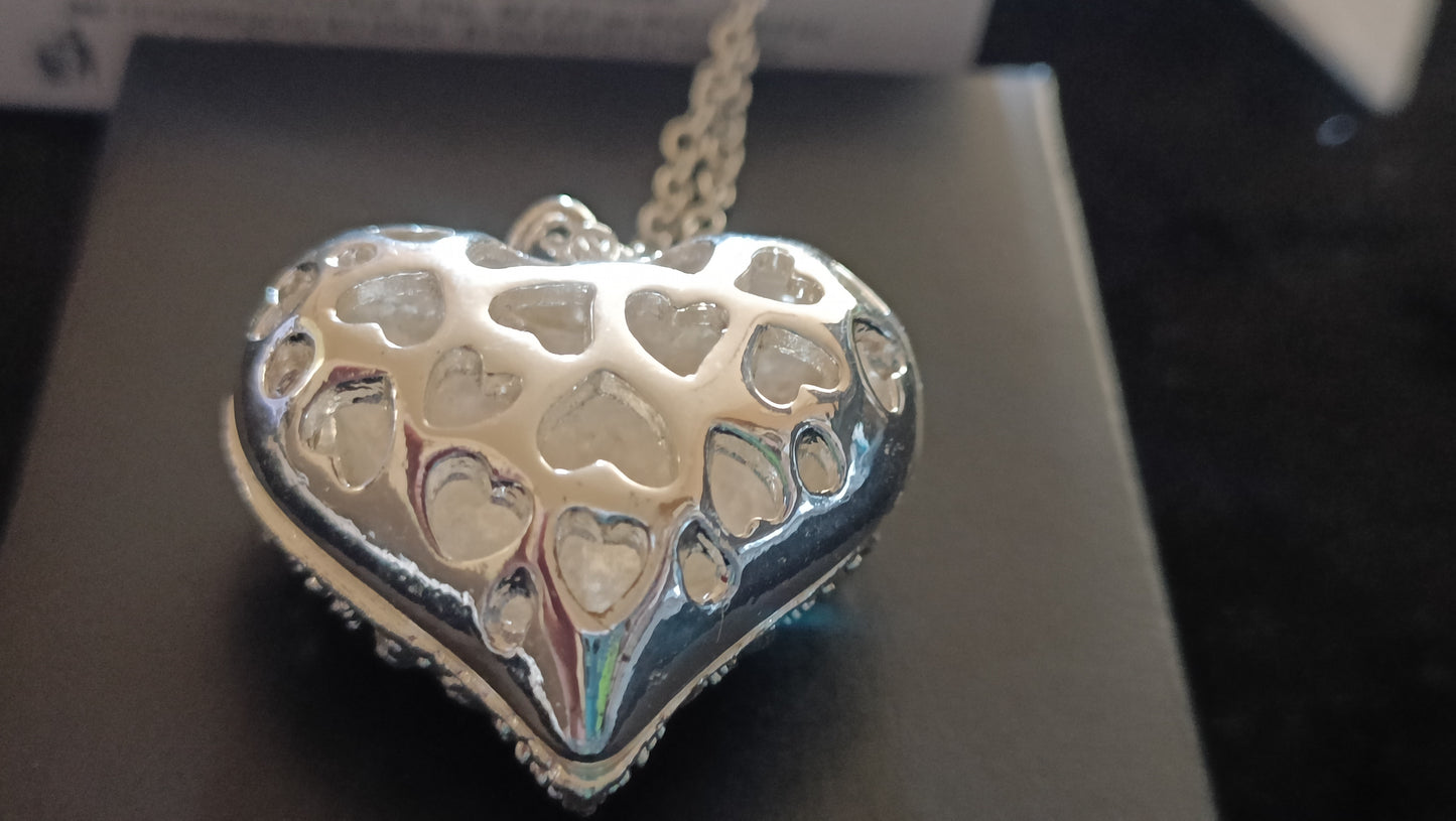 Avon Gabriel Necklace