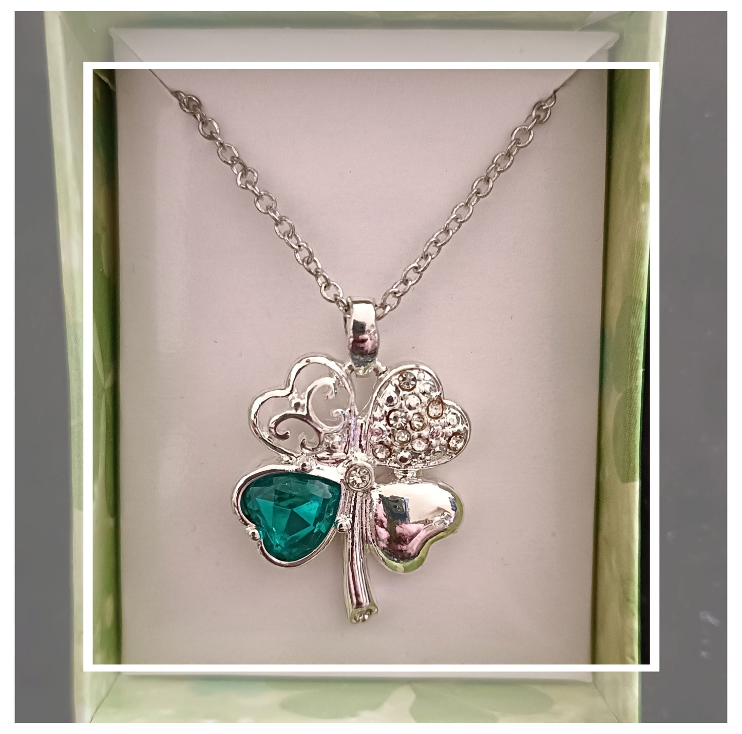 Avon Four Leaf Clover Necklace