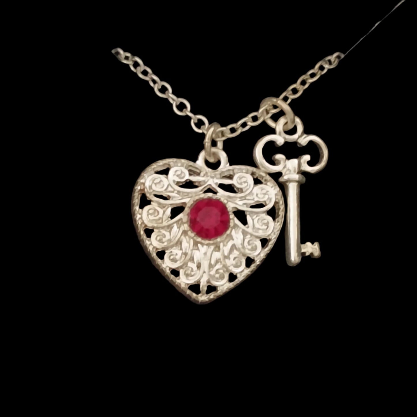 Avon Abrielle Necklace