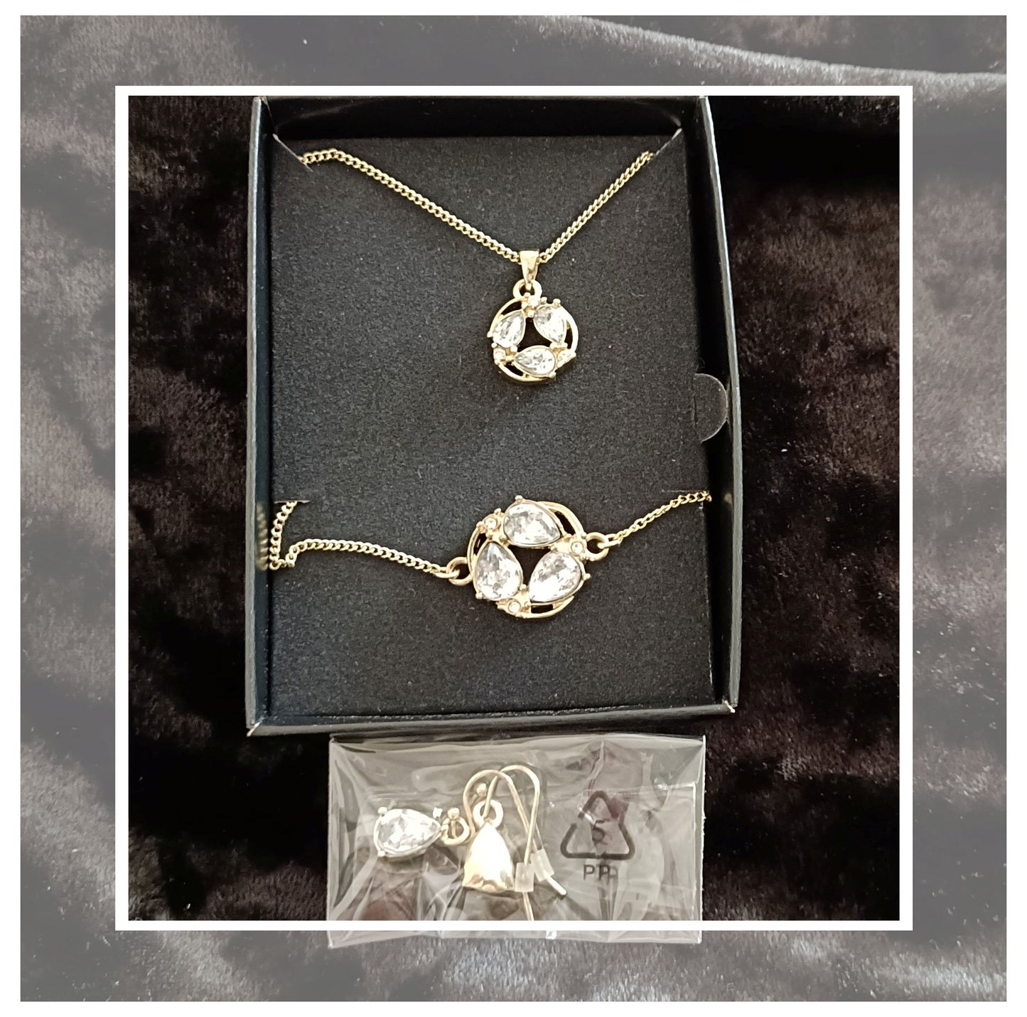 Avon Shimmer Embrace Shine 3 Piece Giftset