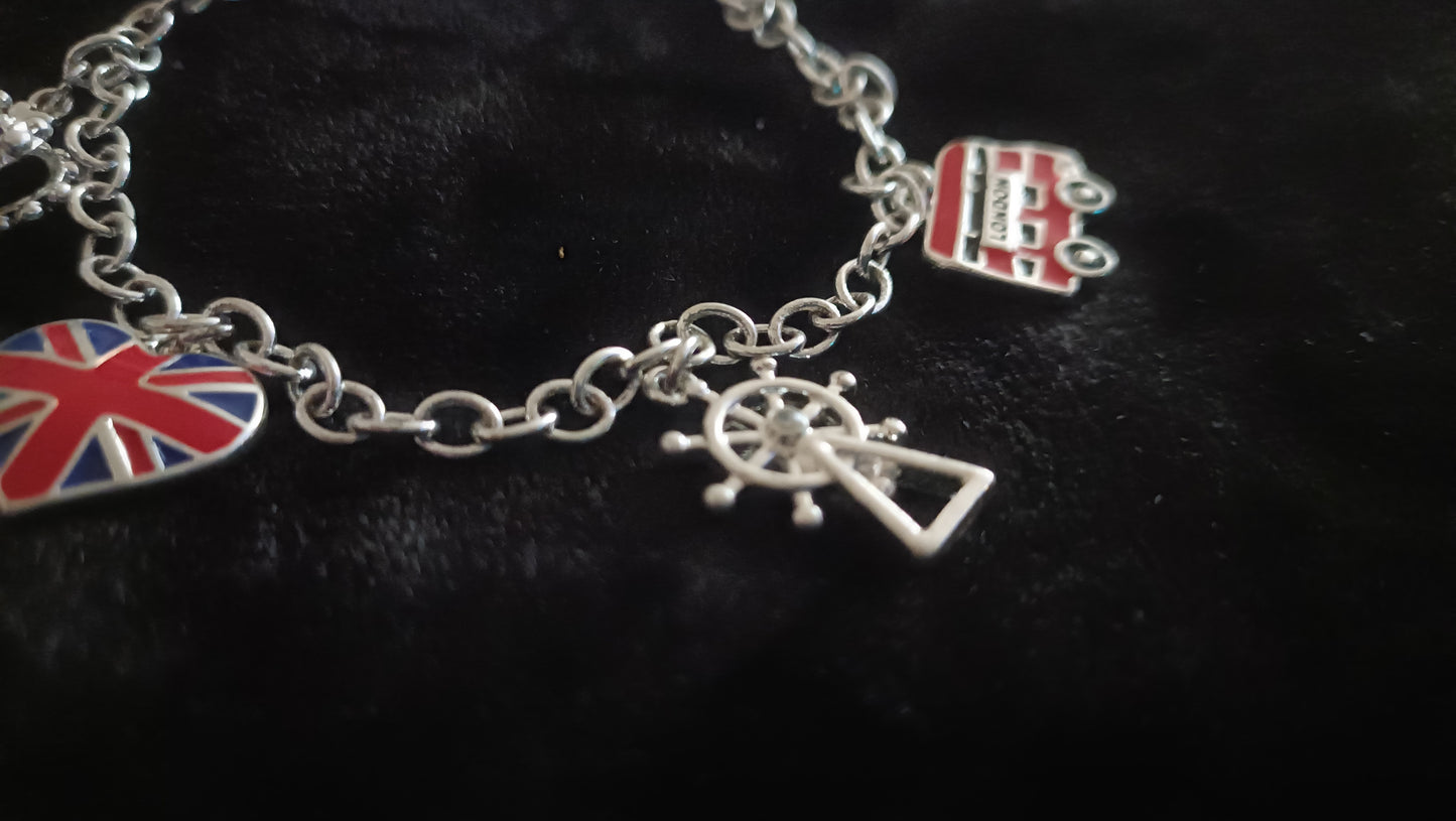 Avon Union Jack Charm Bracelet