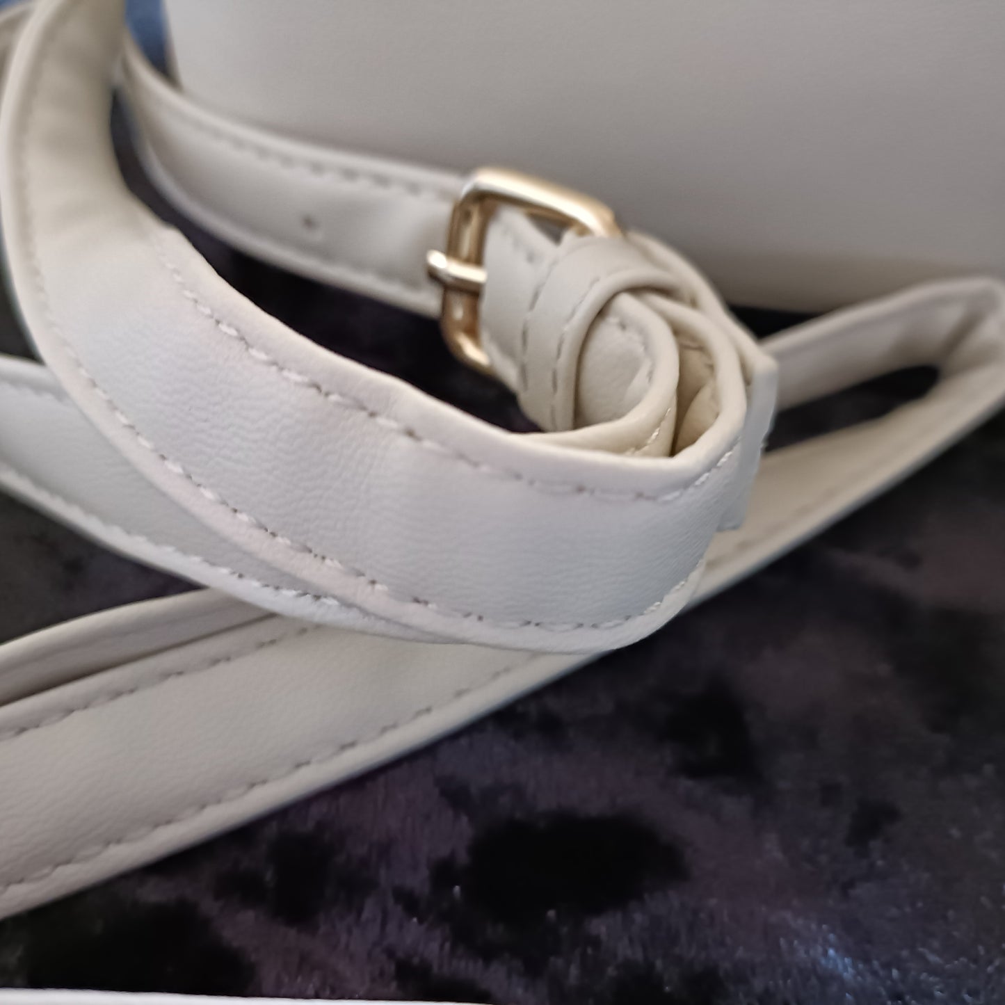 Cream Basket Weave Effect Front Shoulder Bag