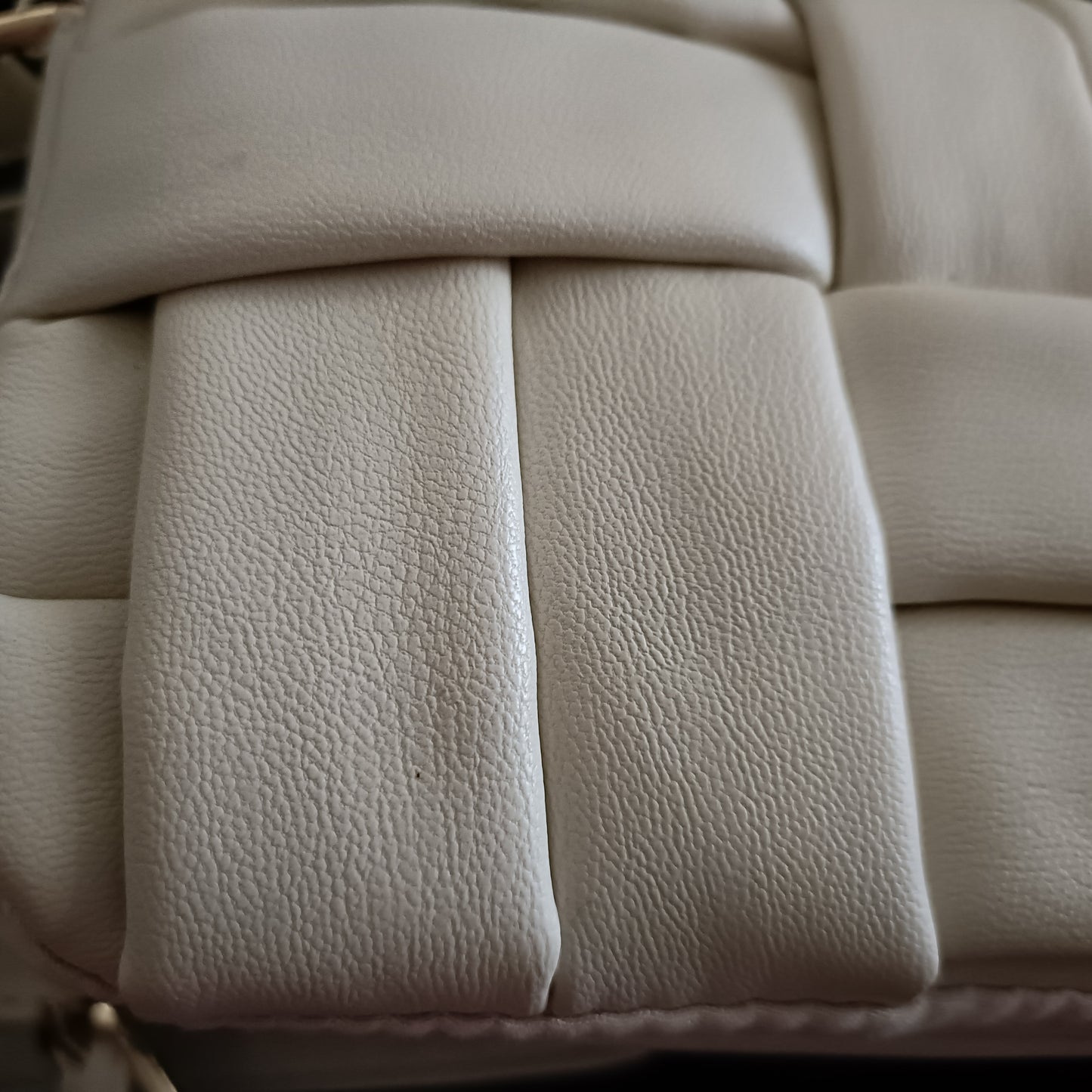 Cream Basket Weave Effect Front Shoulder Bag