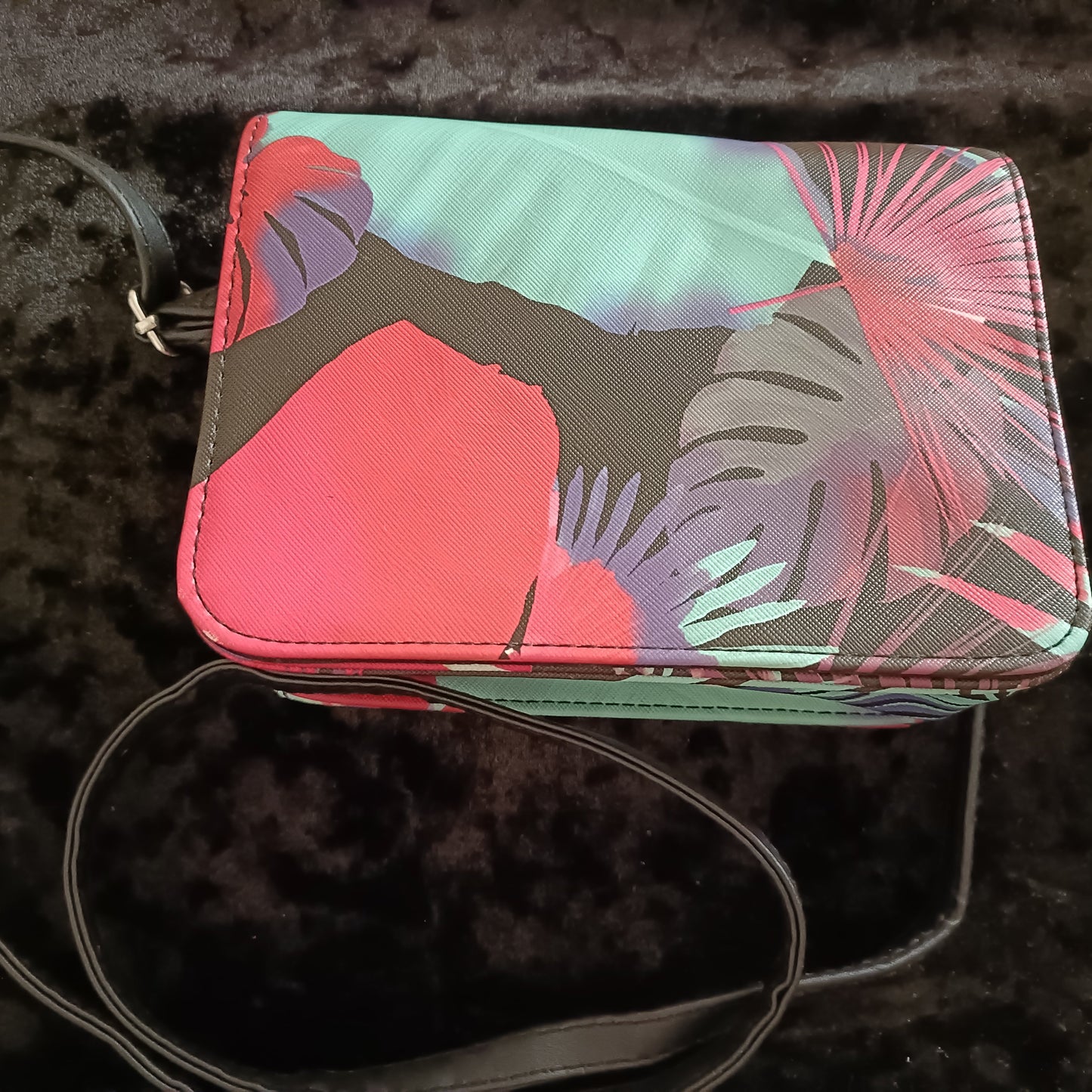Shoulder Bag with Tropical Palm Leaf Design