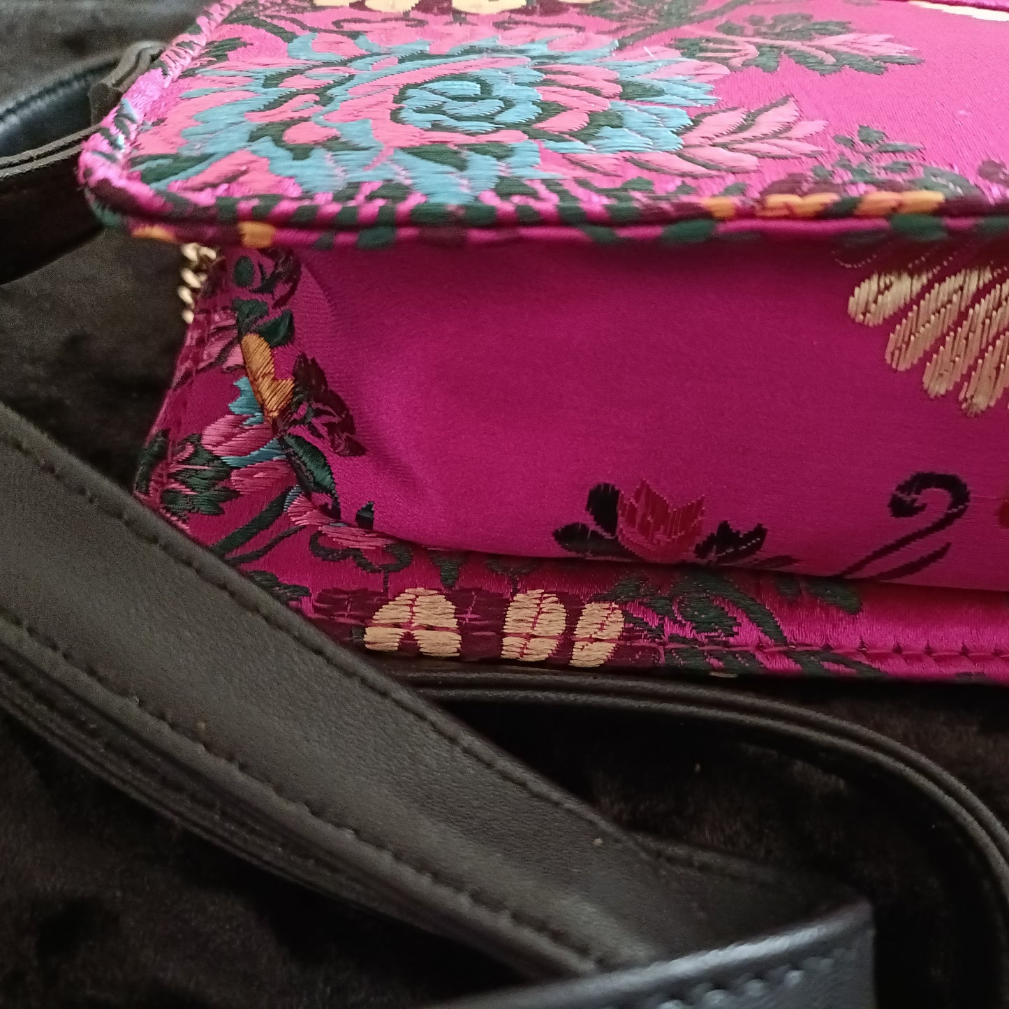 Hot Pink Oriental Style Embroidery Bag