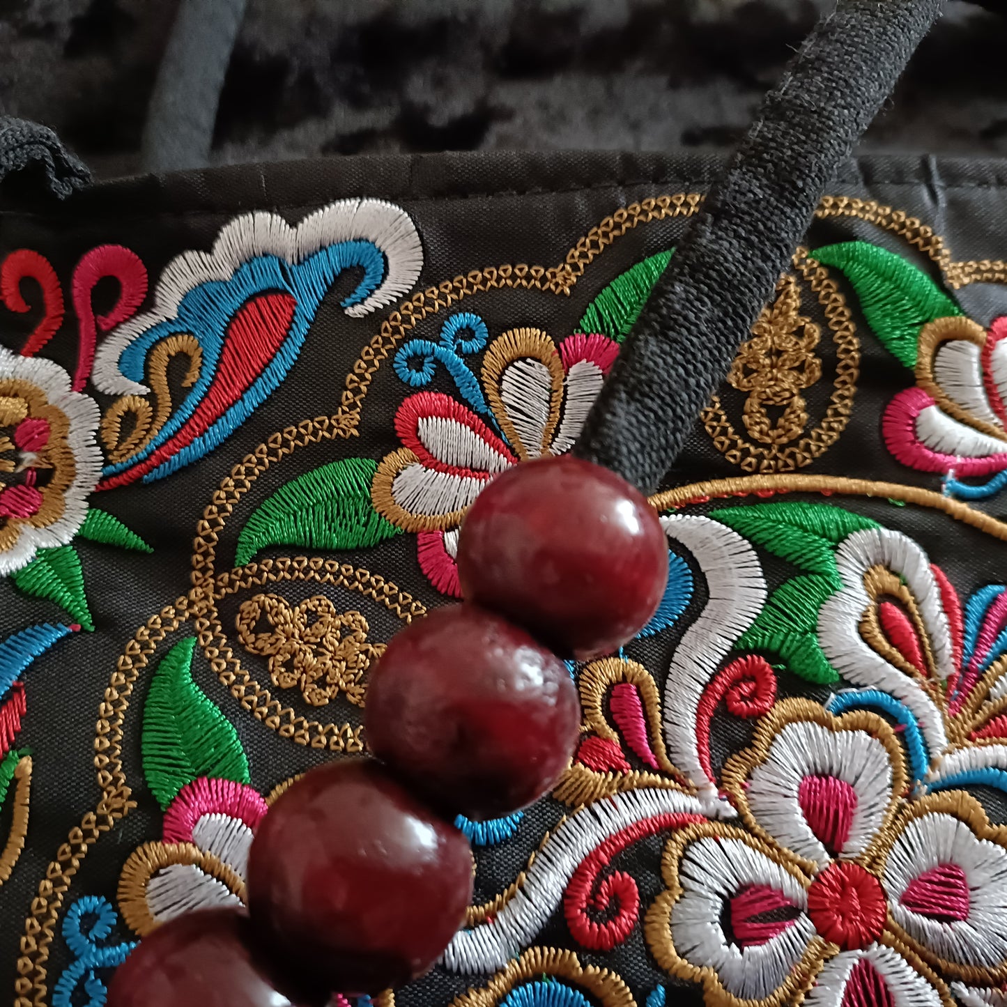 Floral Embroidered Handbag