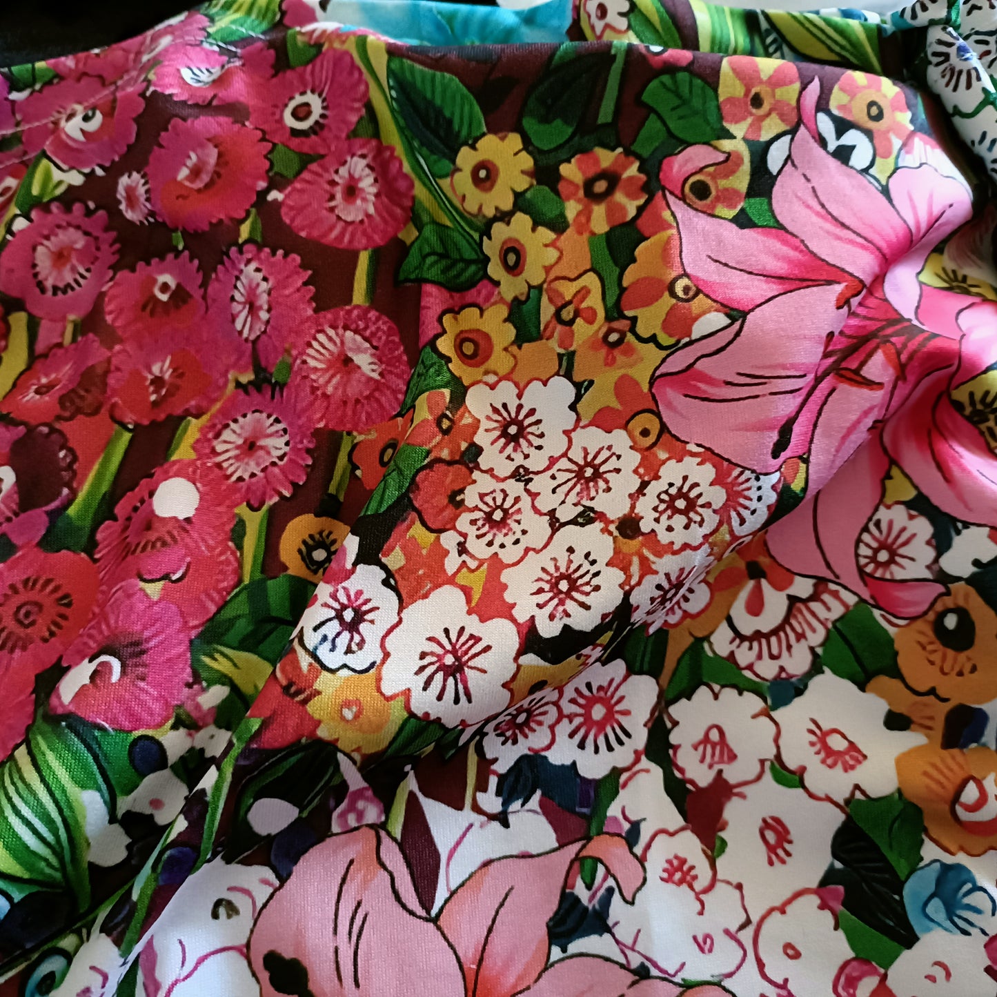 Floral Print Dress with Lace Sleeves