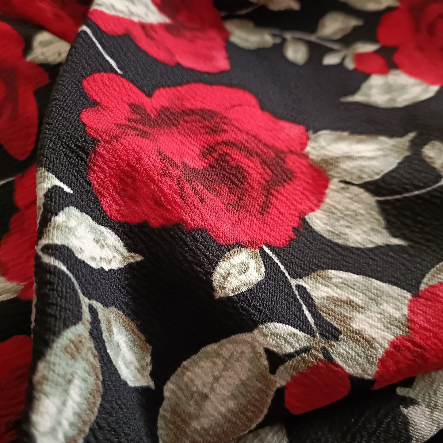Red Roses Vest Top