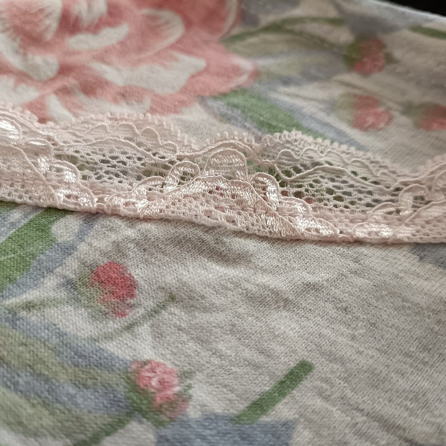 Floral Vest Top with Lace Trim