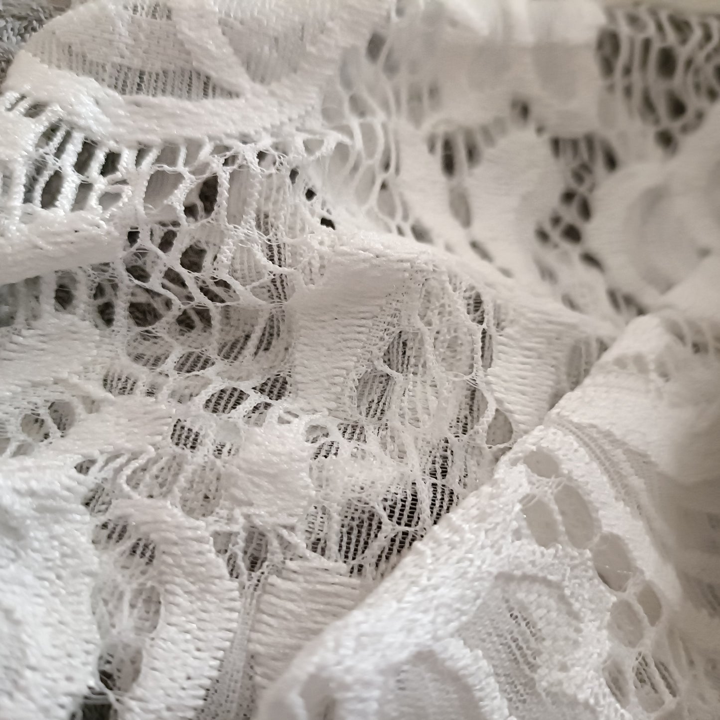Textured Waffle Top with White Lace Raglan Sleeves