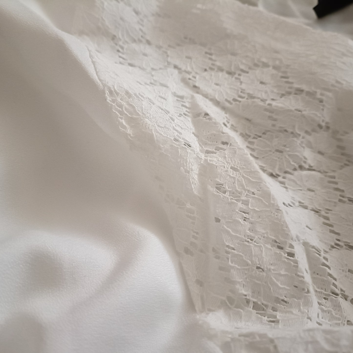 White Scalloped Neckline Blouse with Lace Sleeves
