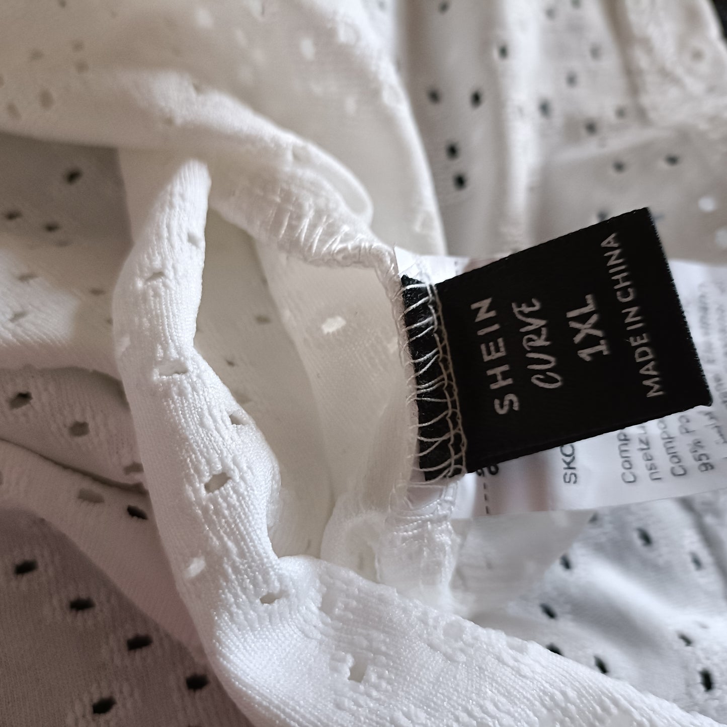 Short Sleeve Eyelet Embroidery T Shirt with Lace Sleeves