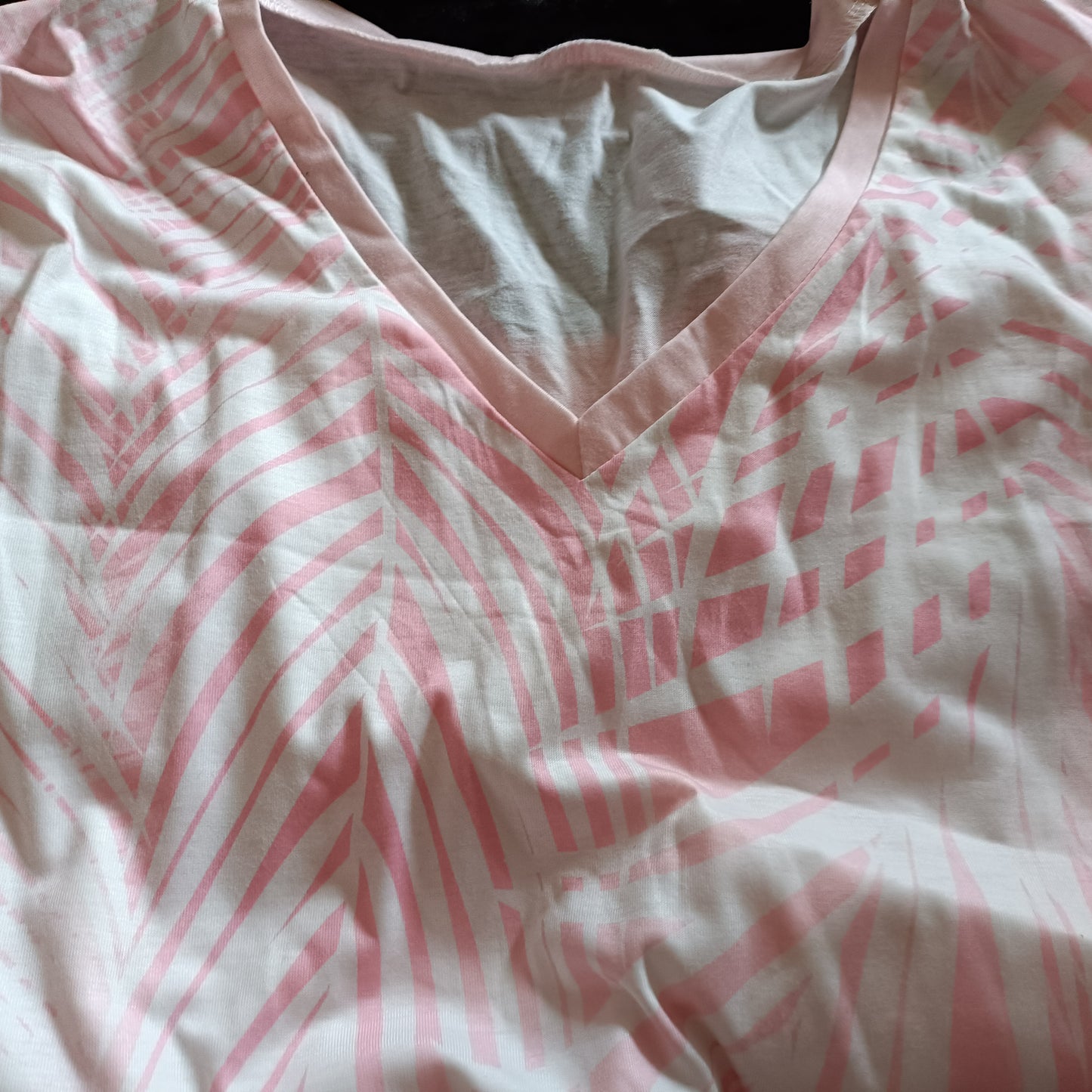 Pink Long Sleeve V Neck T Shirt with Palm Frond Design