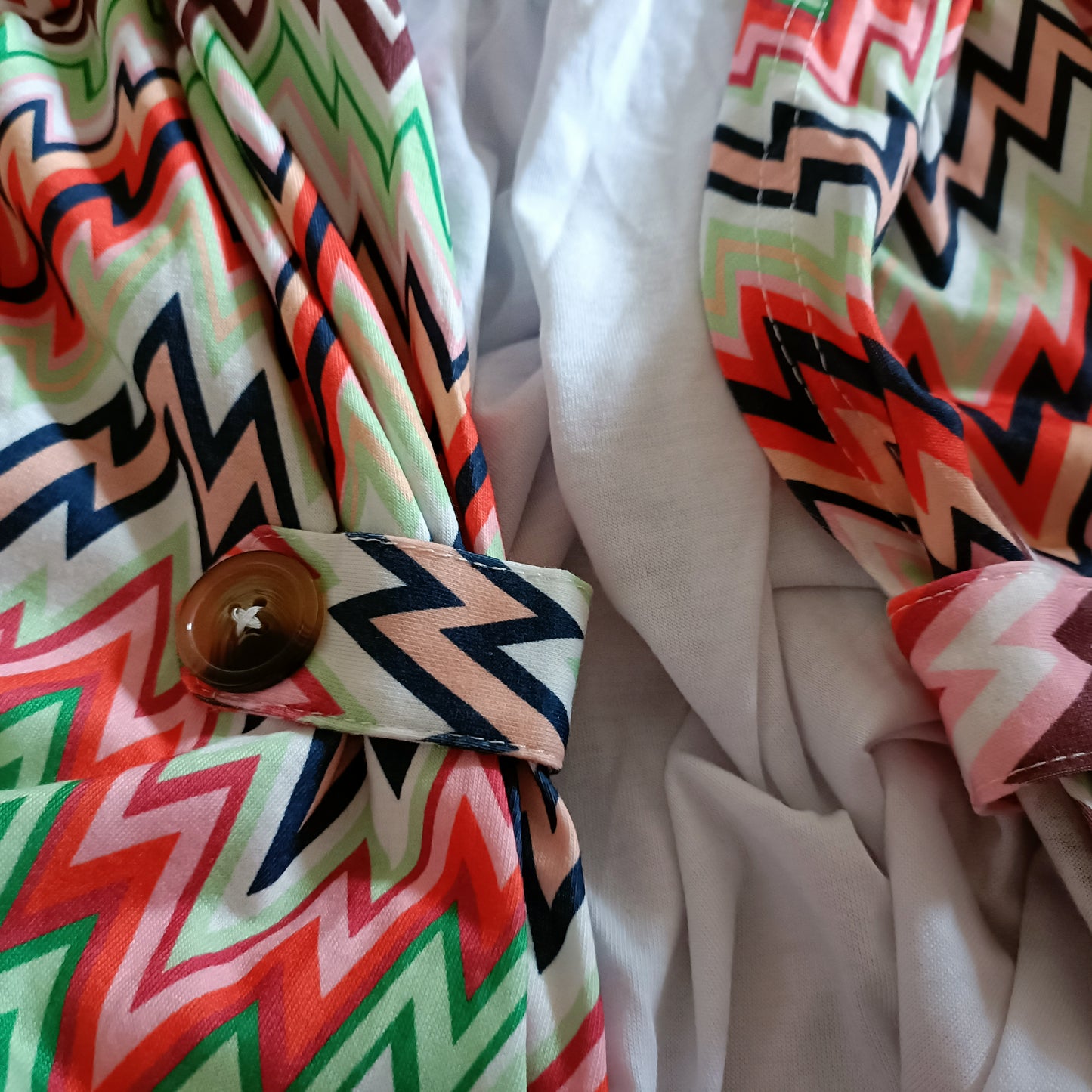 Short Sleeve Zig Zag Top