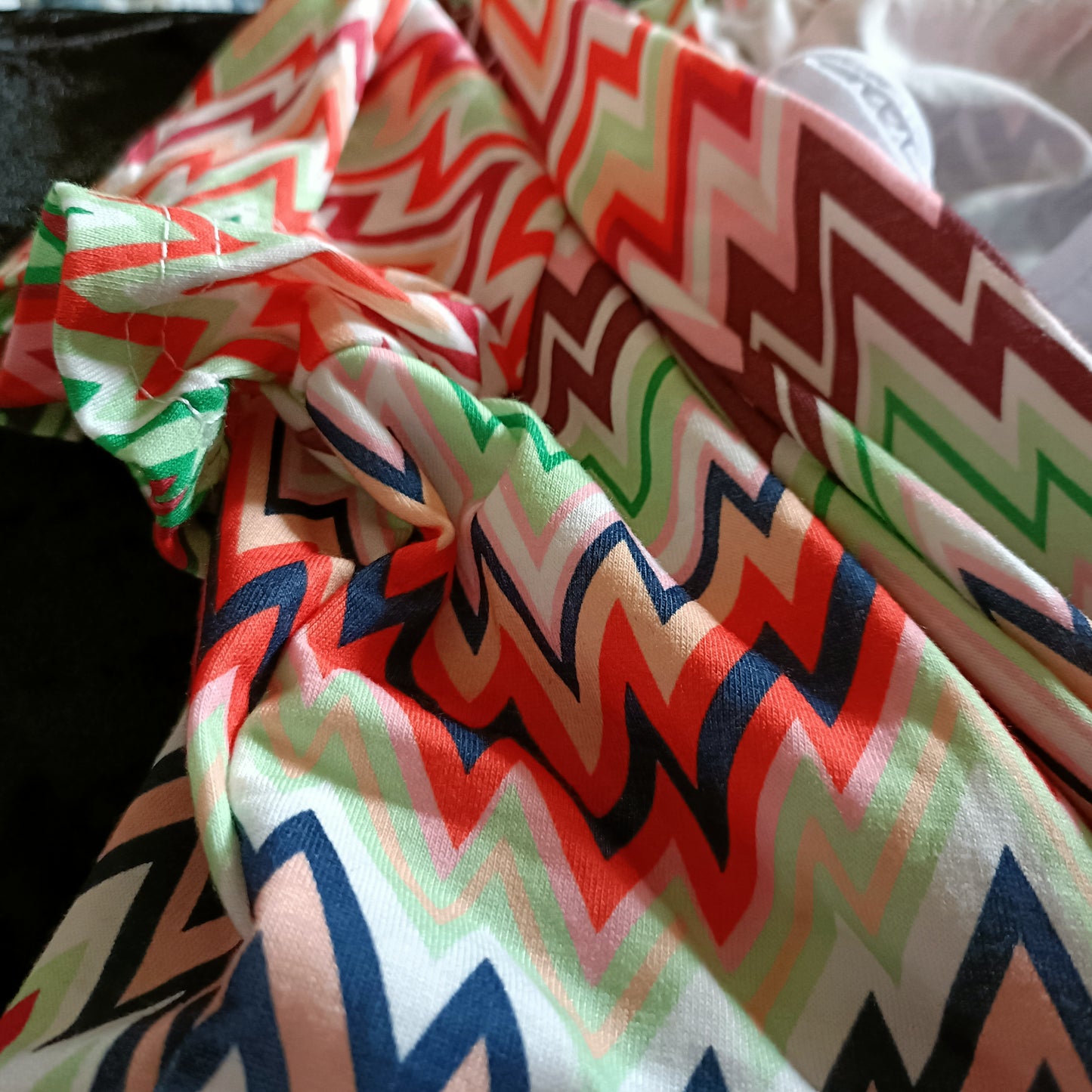 Short Sleeve Zig Zag Top