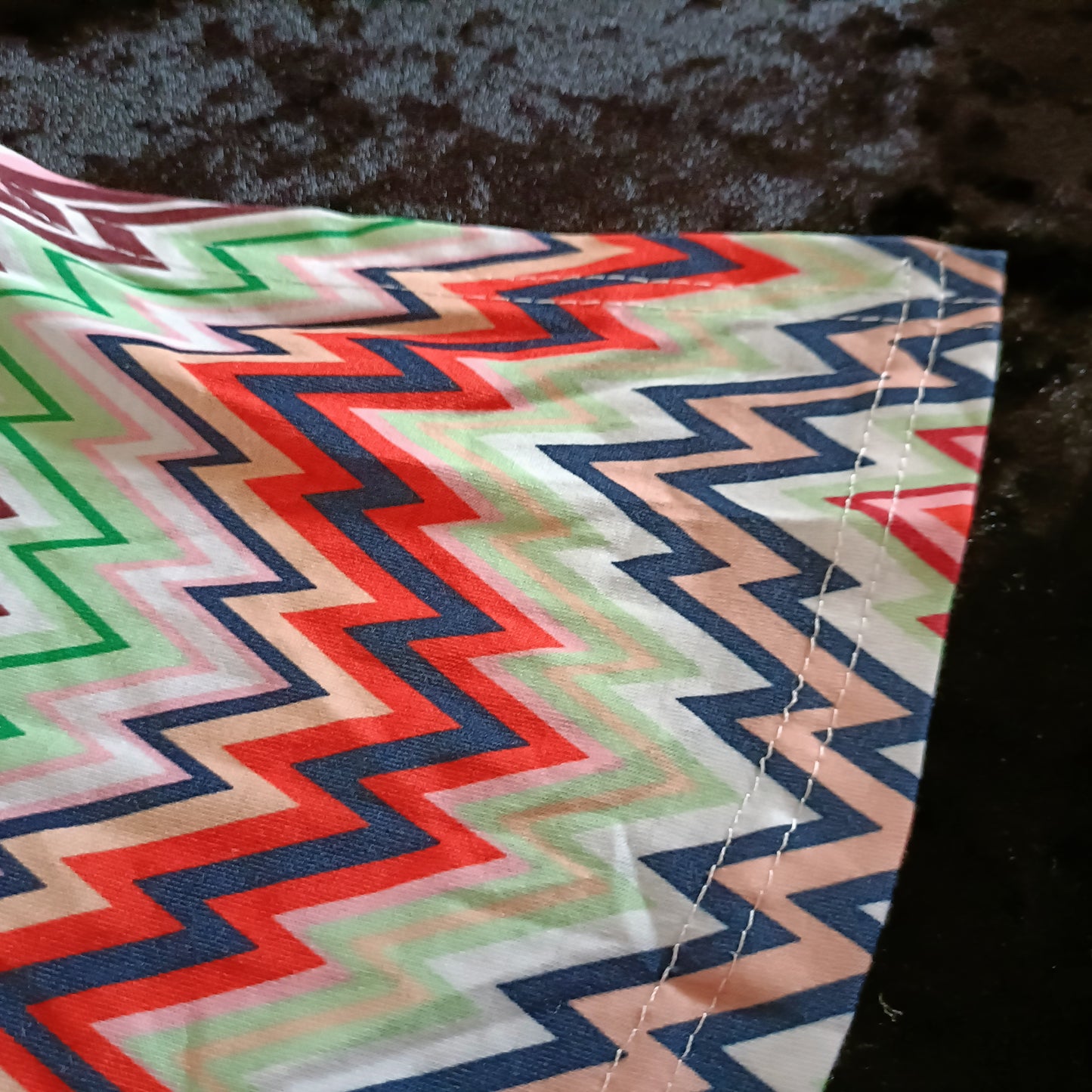 Short Sleeve Zig Zag Top